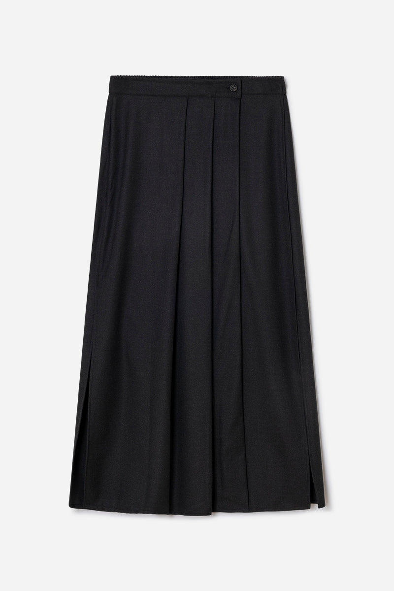 Falda de franela con pinzas