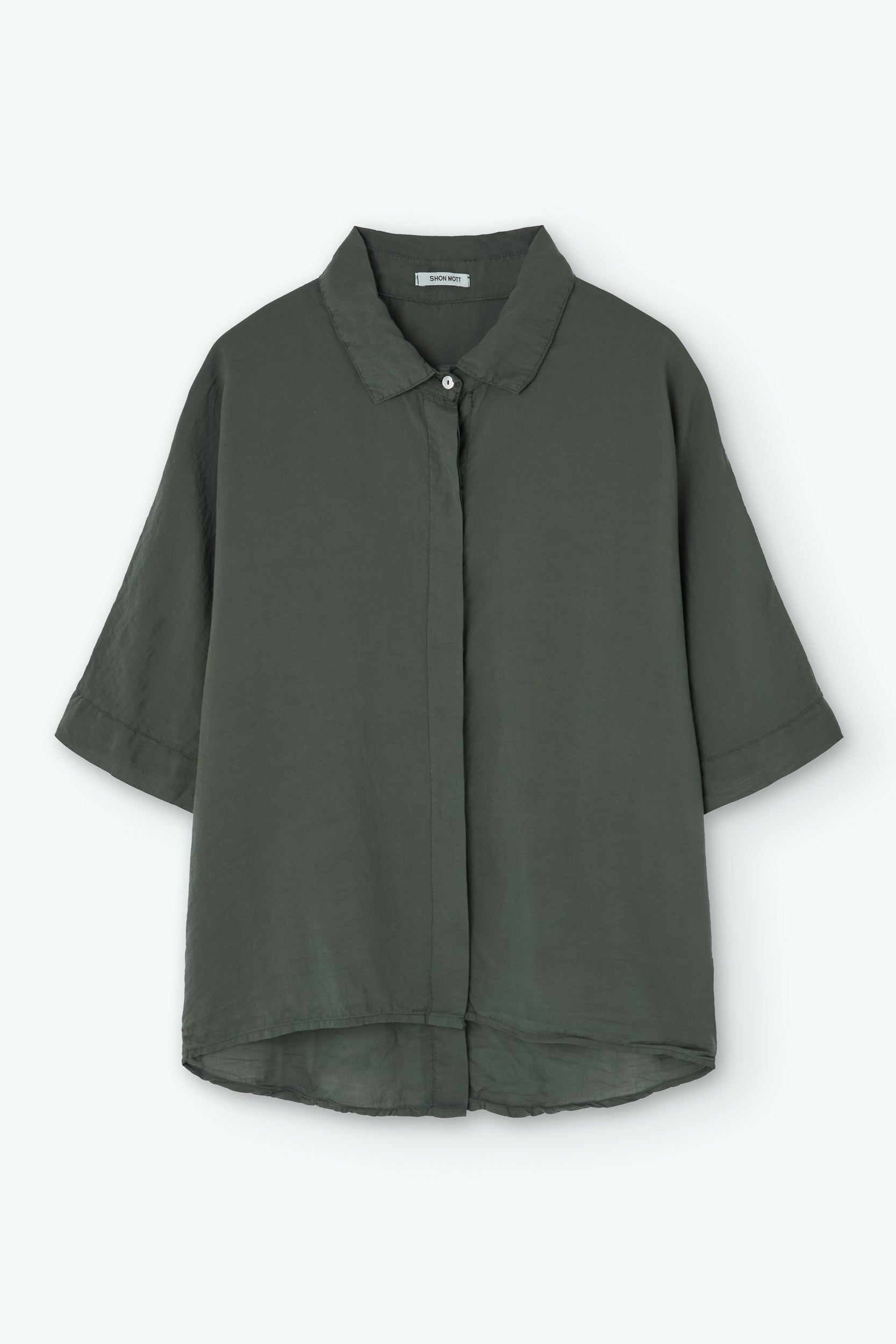 Blusa con cuello polo