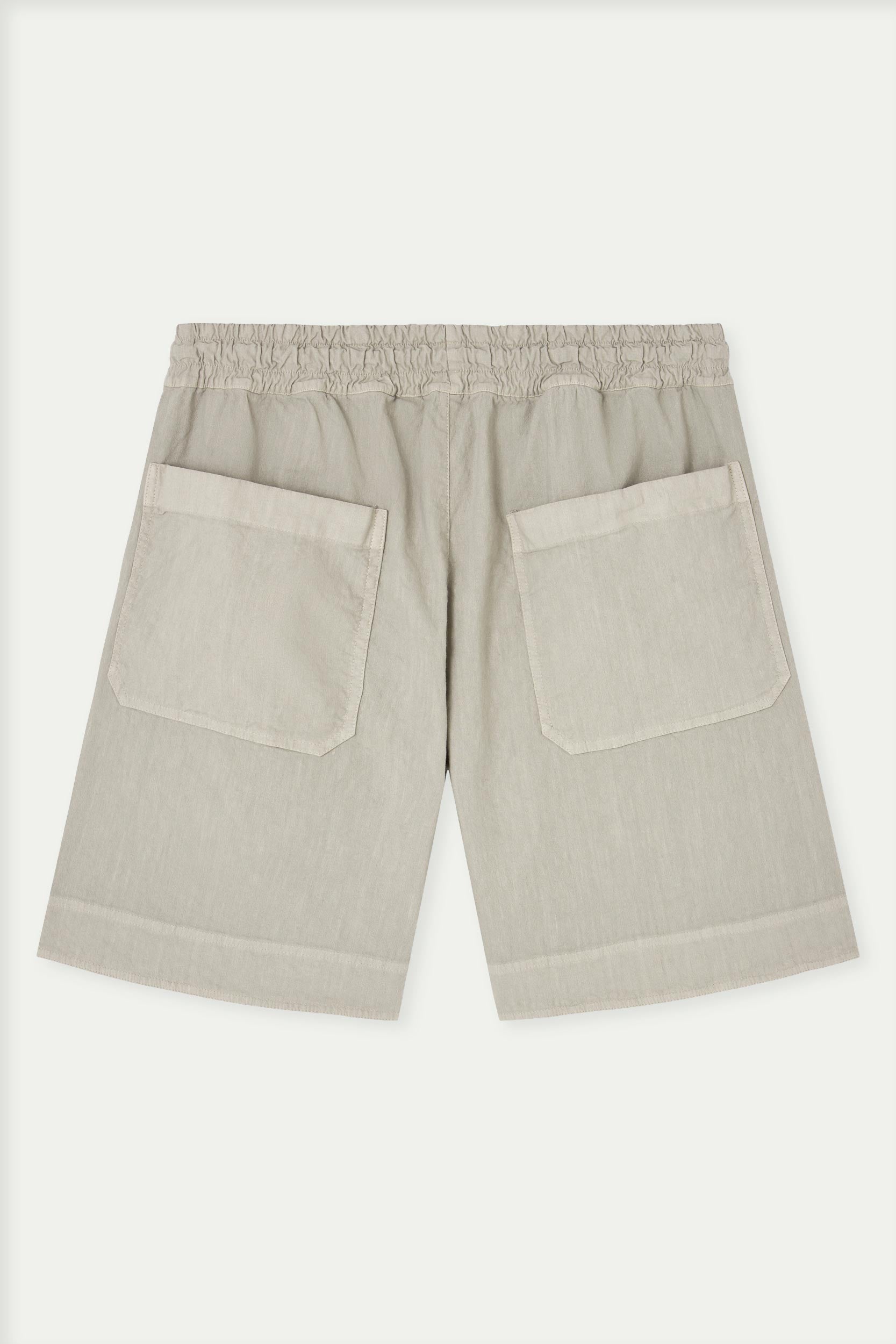 Shorts in a cotton-linen blend