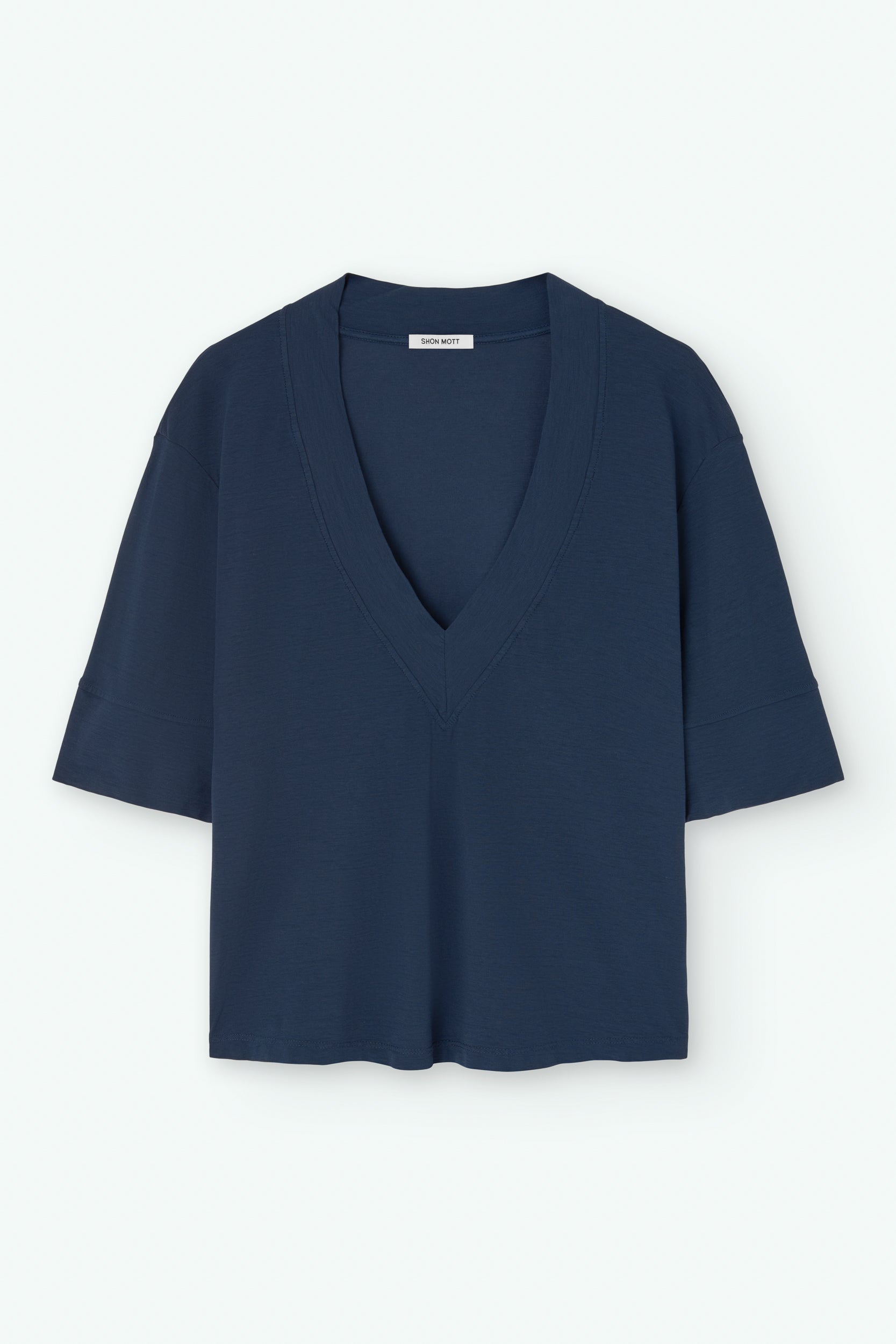 Camiseta de algodón cuello pico