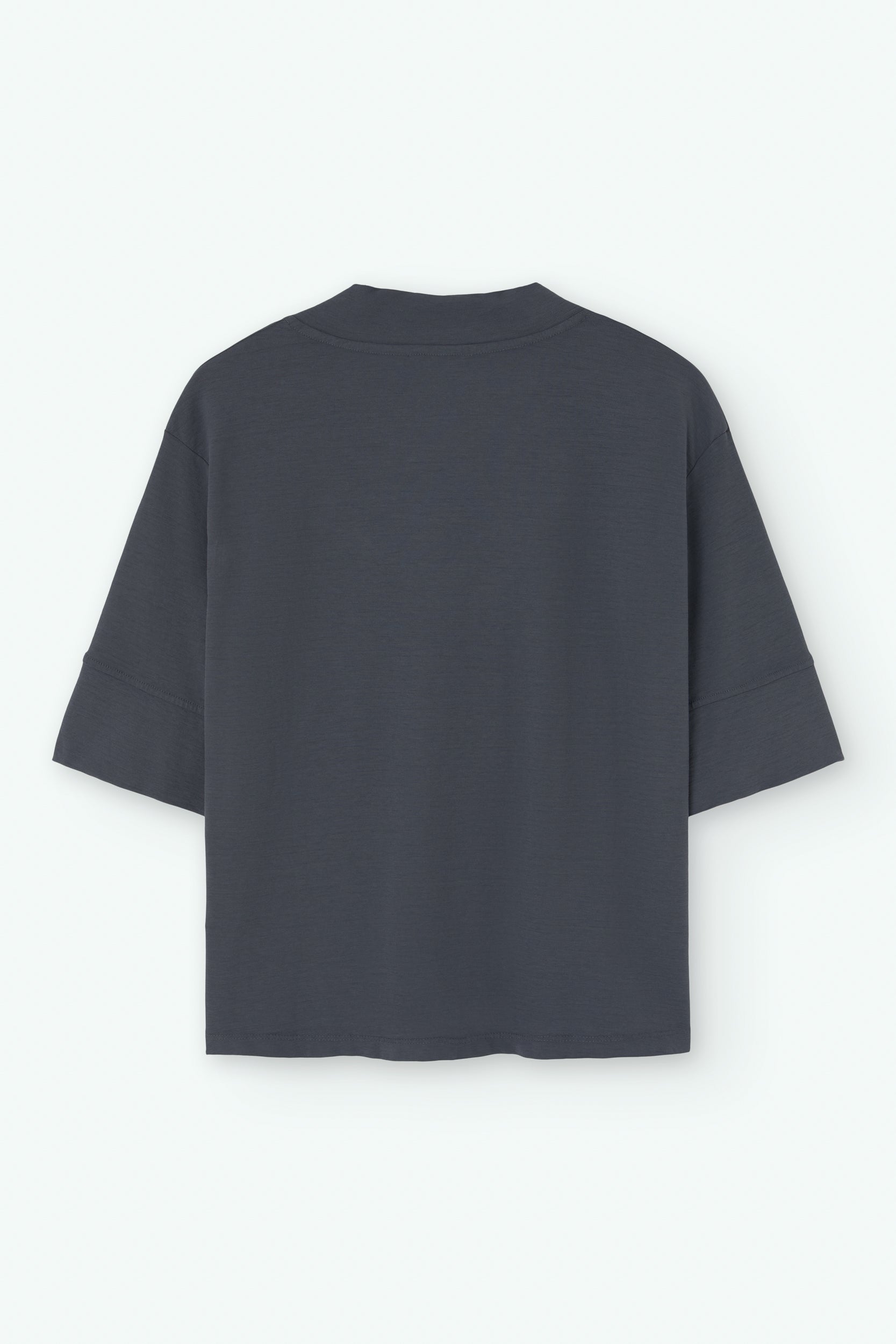 Camiseta de algodón cuello pico