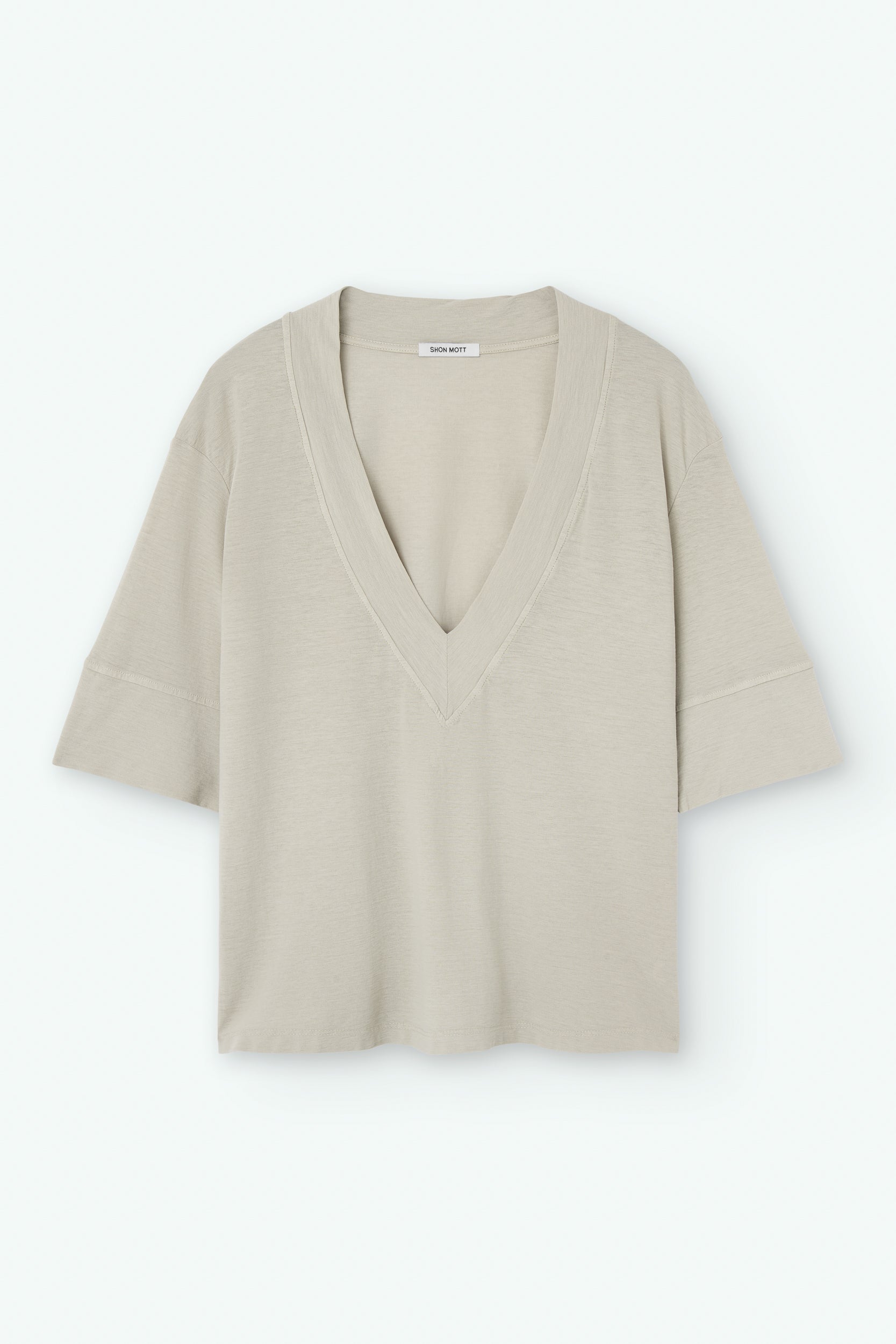 Camiseta de algodón cuello pico