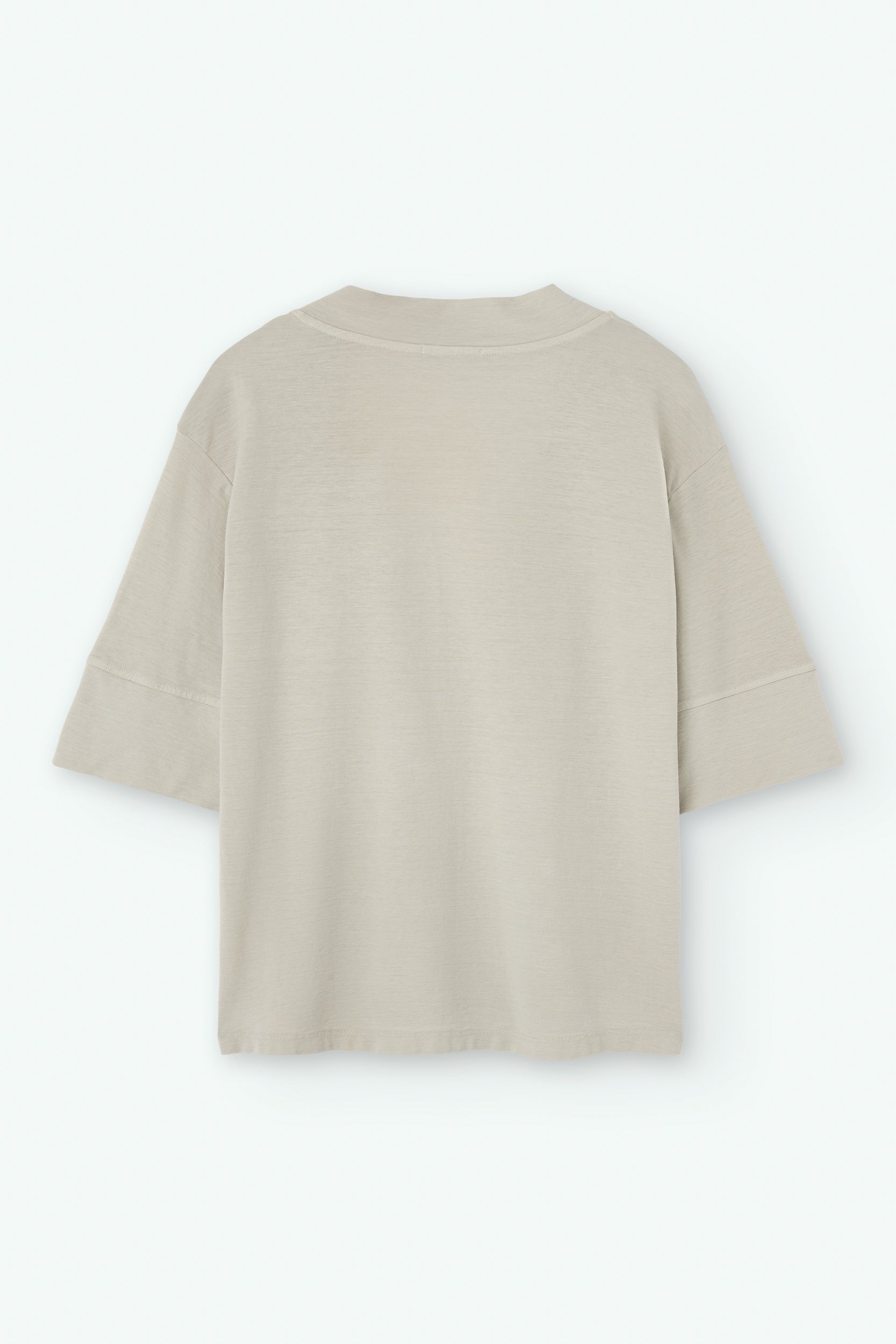 Camiseta de algodón cuello pico