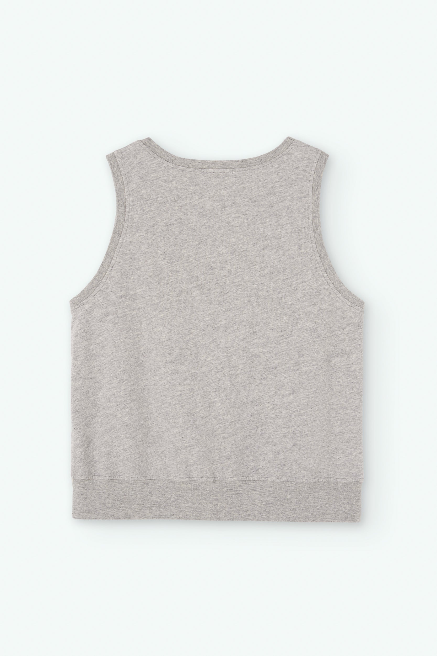 Sleeveless t-shirt