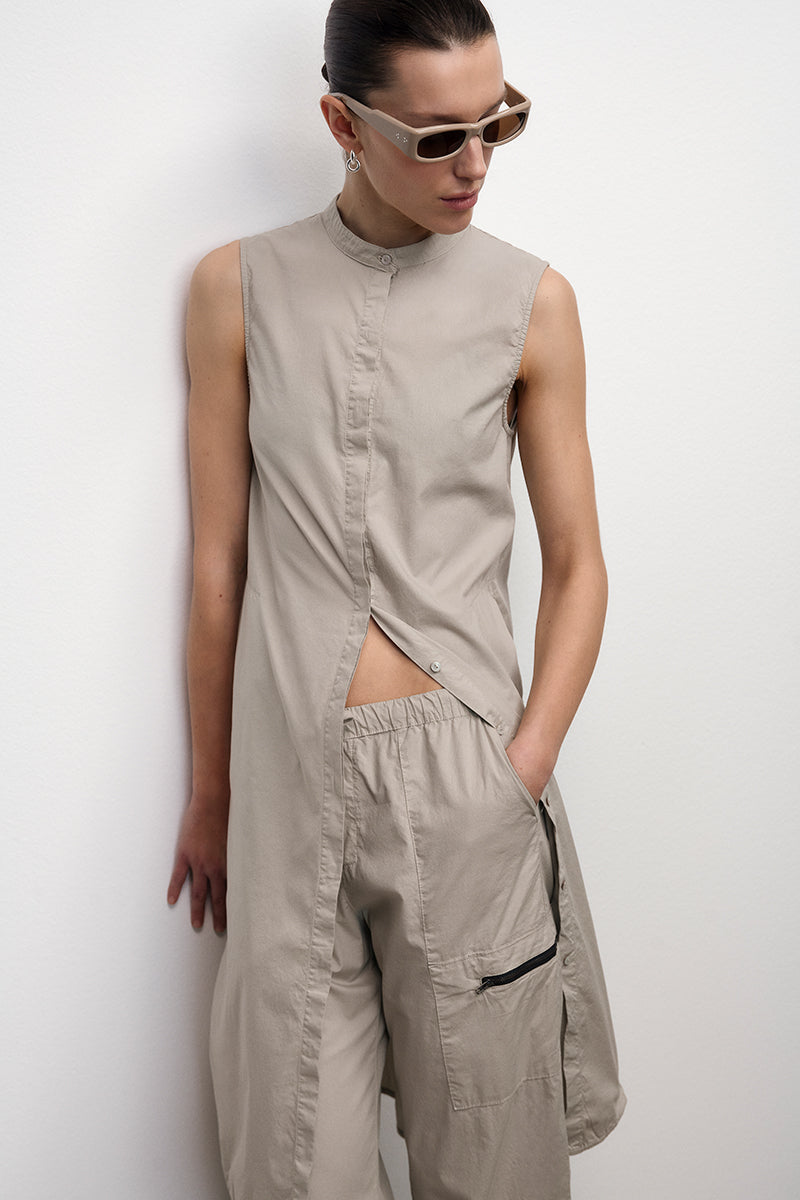 Vestido con cuello mao