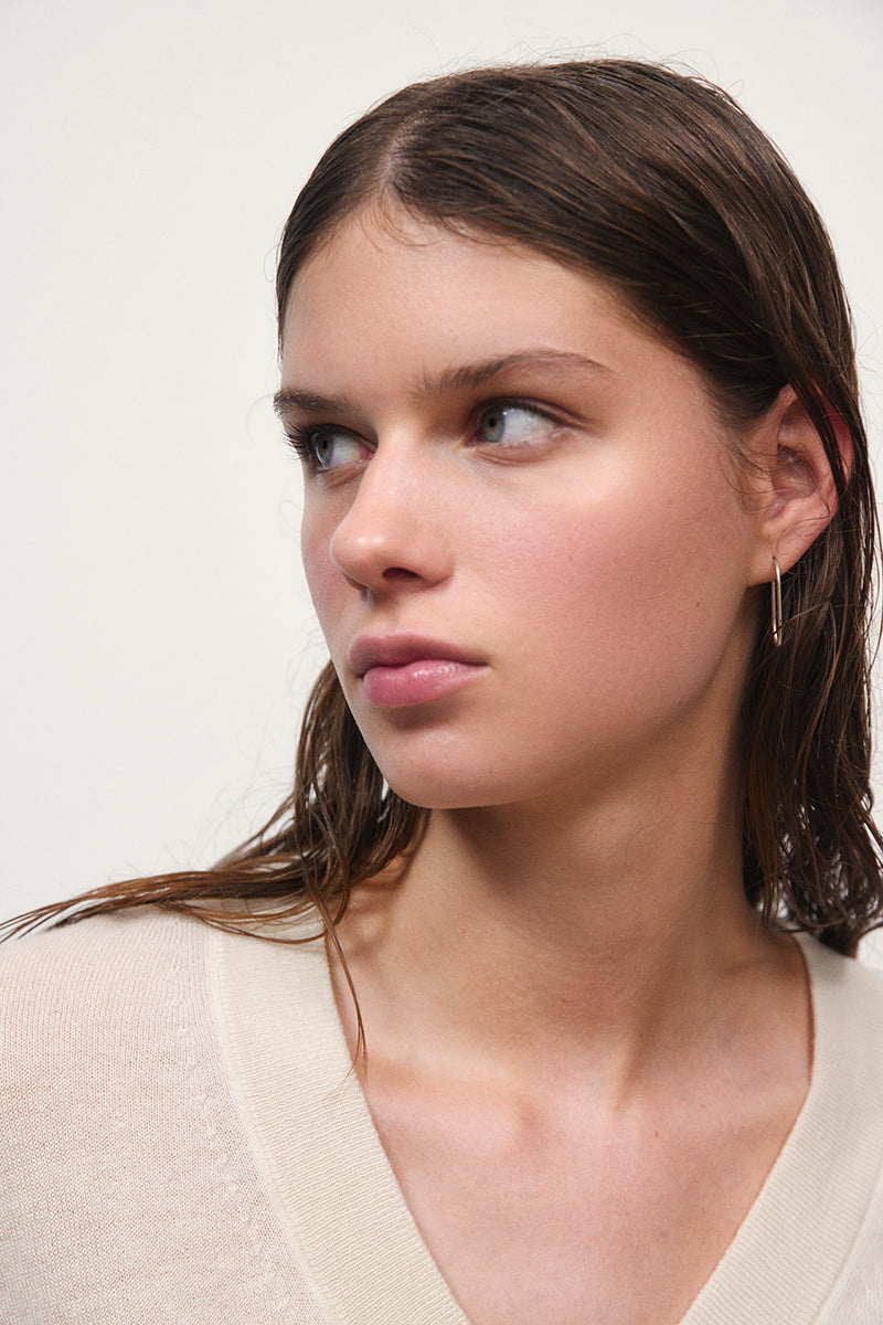 Jersey de cashmere con escote V