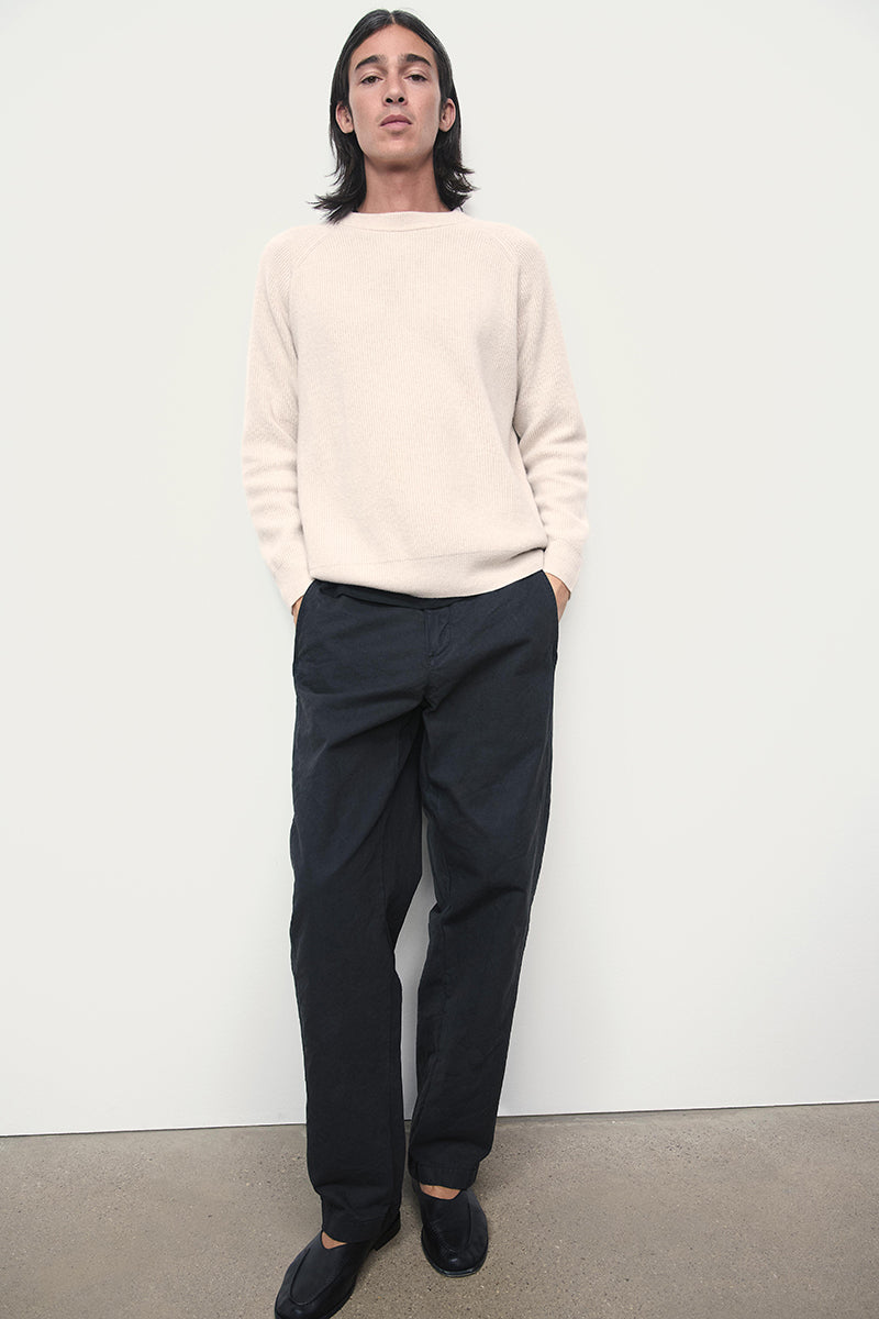 #color_dark beige