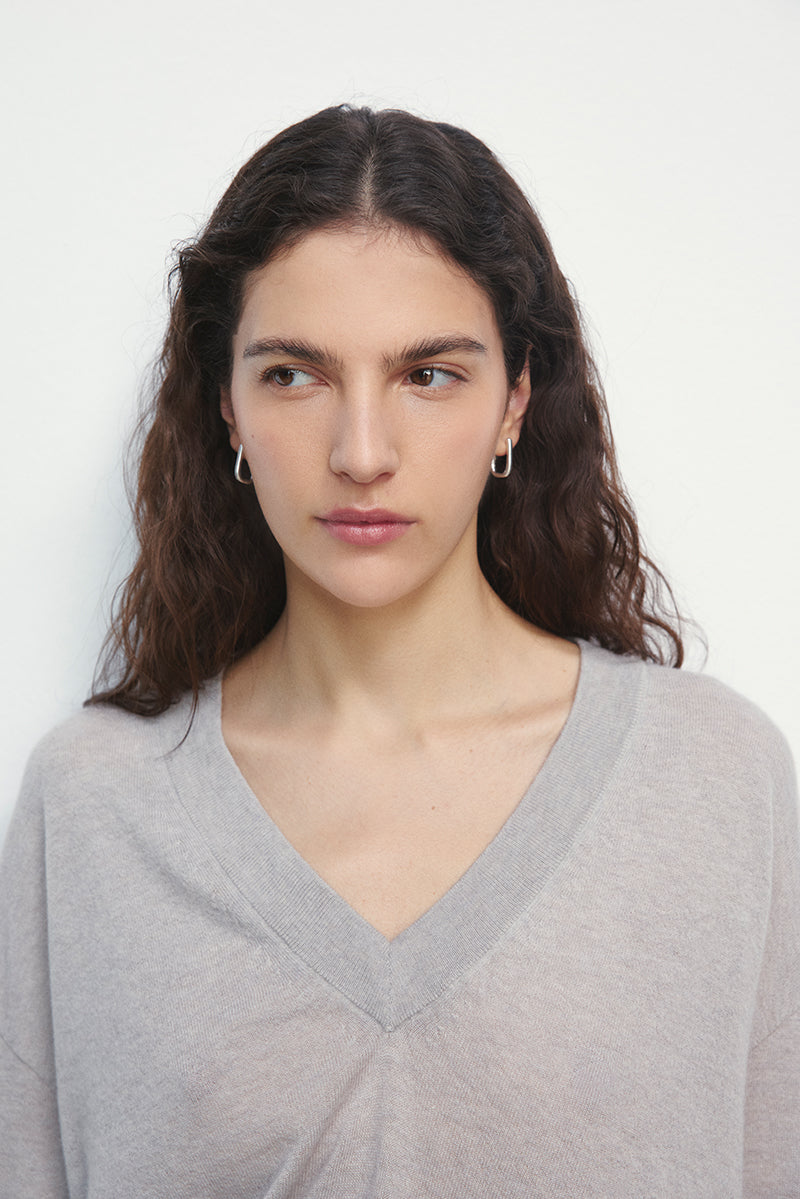 Jersey de cashmere con escote V