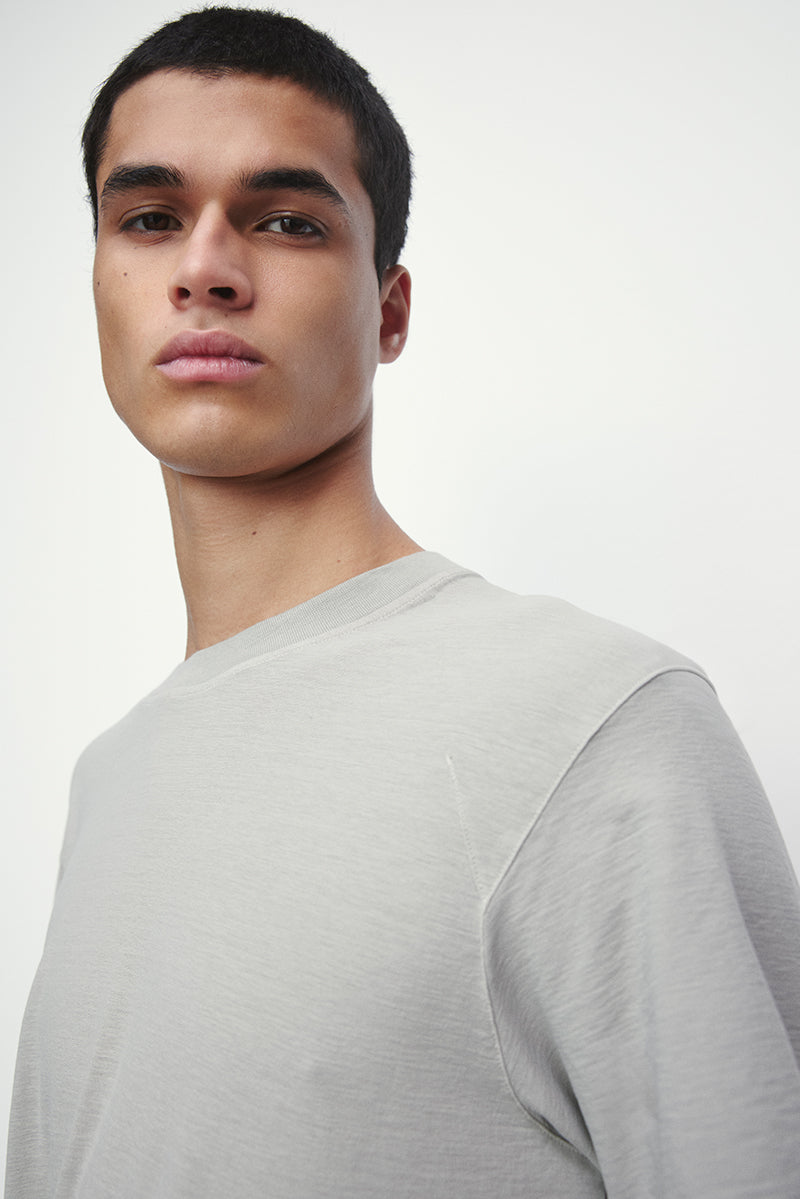 Extra-fine cotton T-shirt with ranglan sleeve