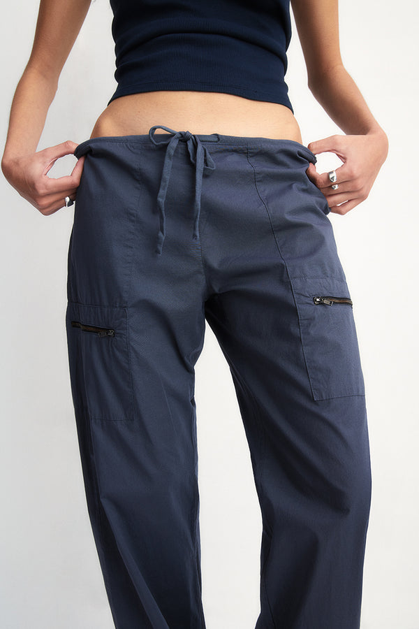 Ultra-Lightweight Cotton Pants with Zipper Pockets