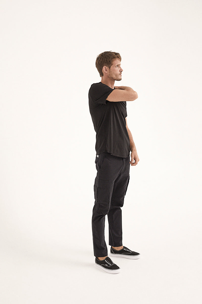 Cotton cargo pants with stretch