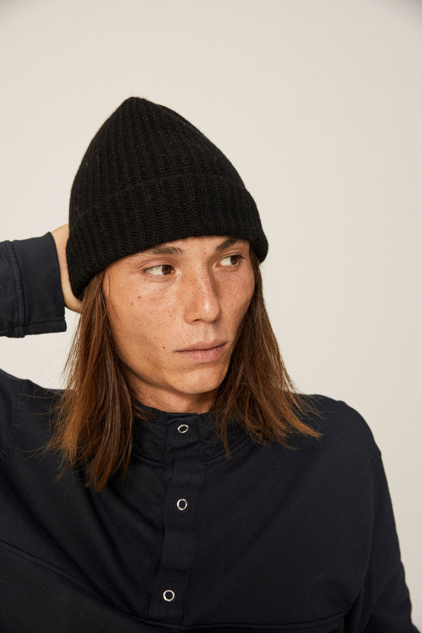 Cashmere hat
