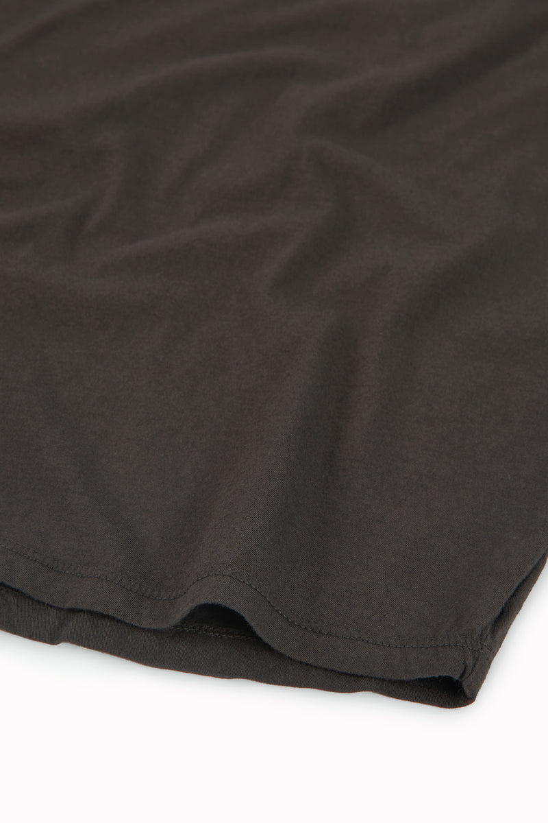 Camiseta de algodón con cuello V