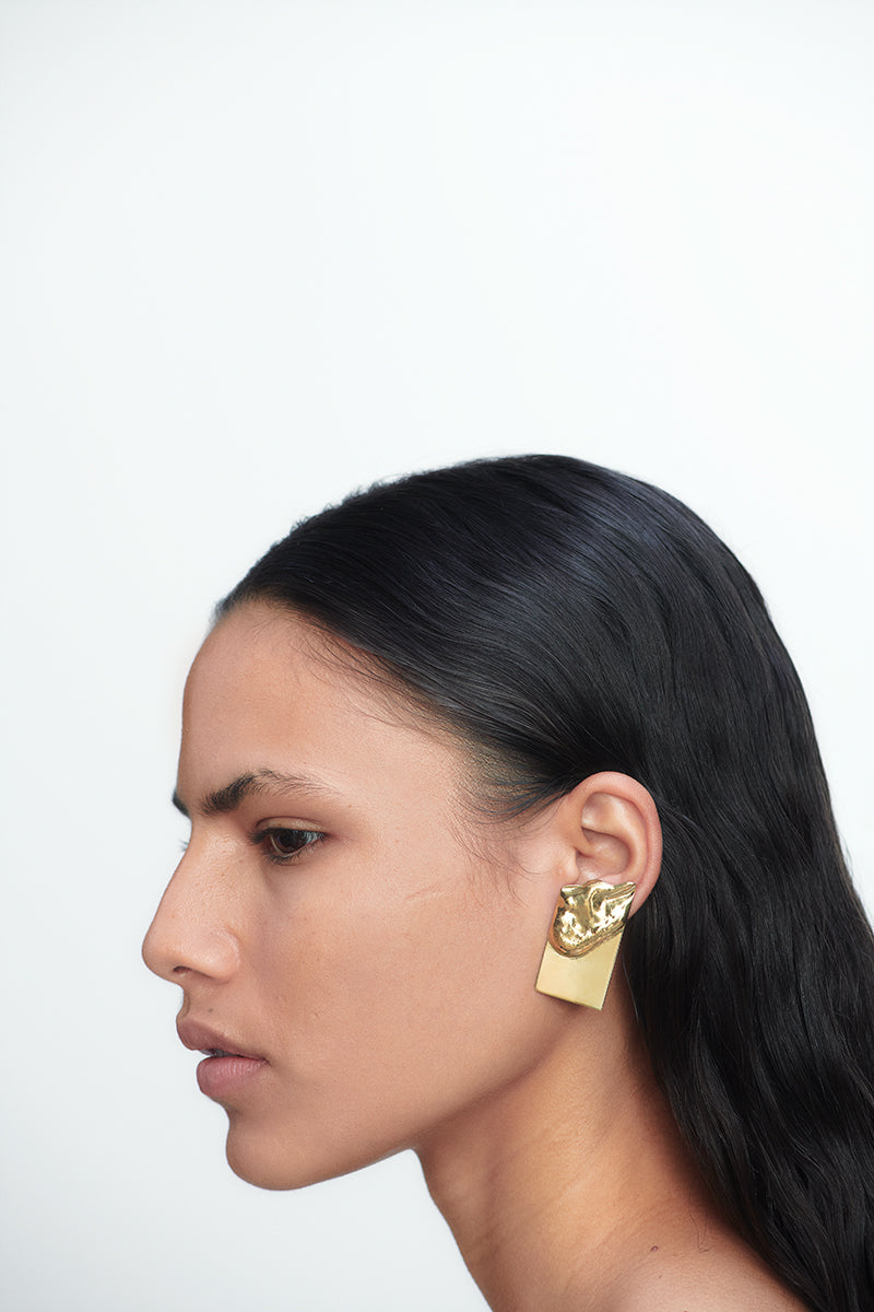 Gold plated "oreille" earrings