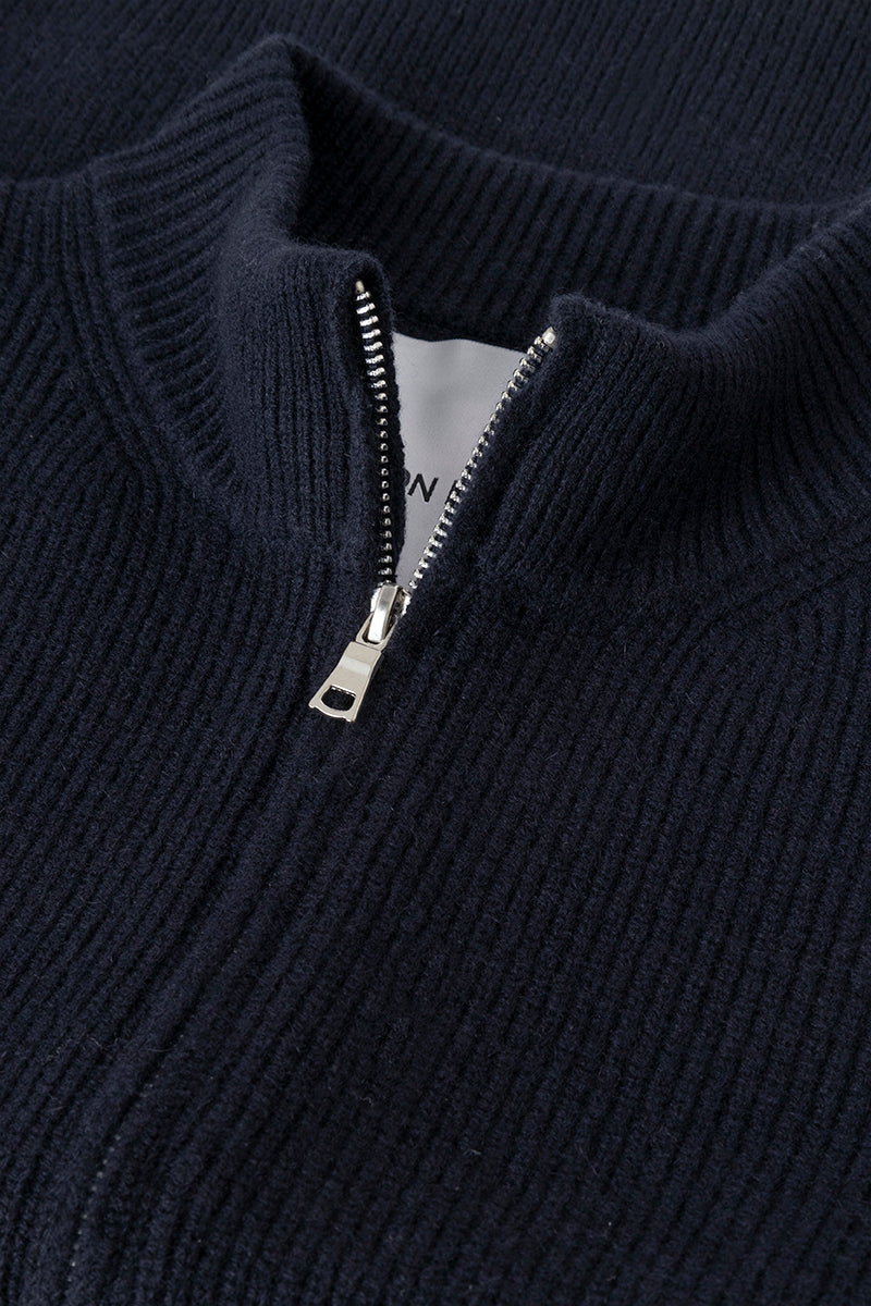 Cashmere sweater with zipper