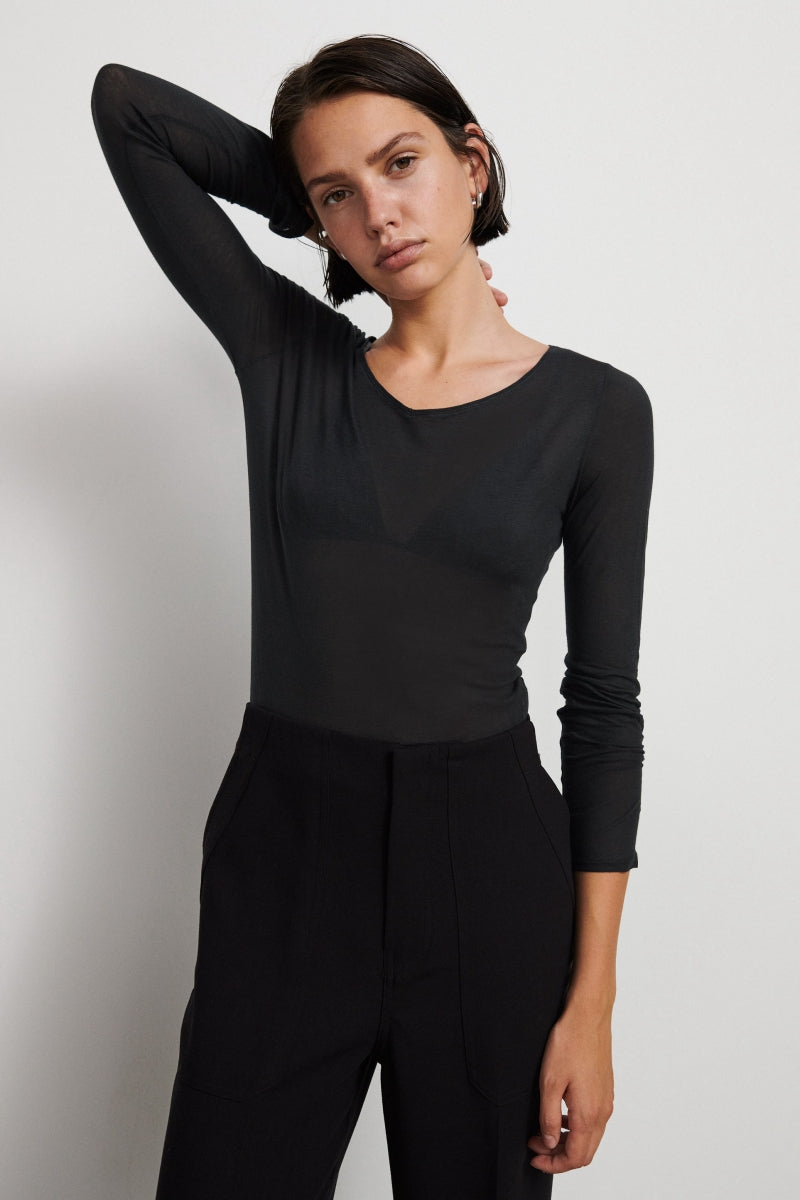 Camiseta ultrafina algodón con manga larga y escote V