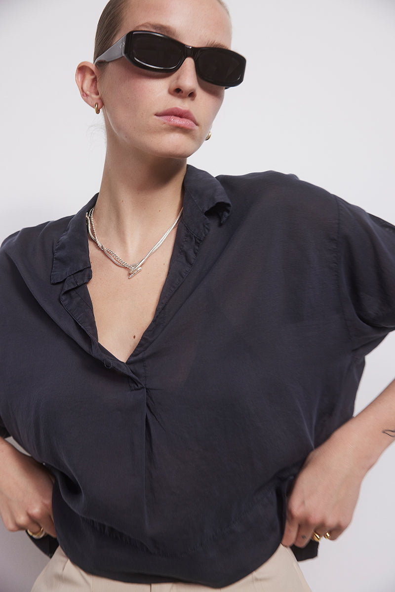 Oversize blouse with polo collar