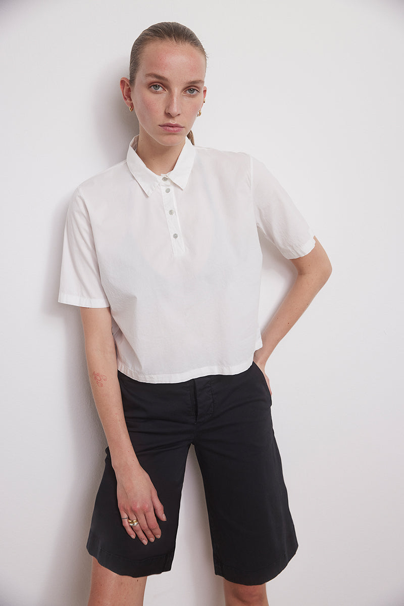 Short cotton shirt