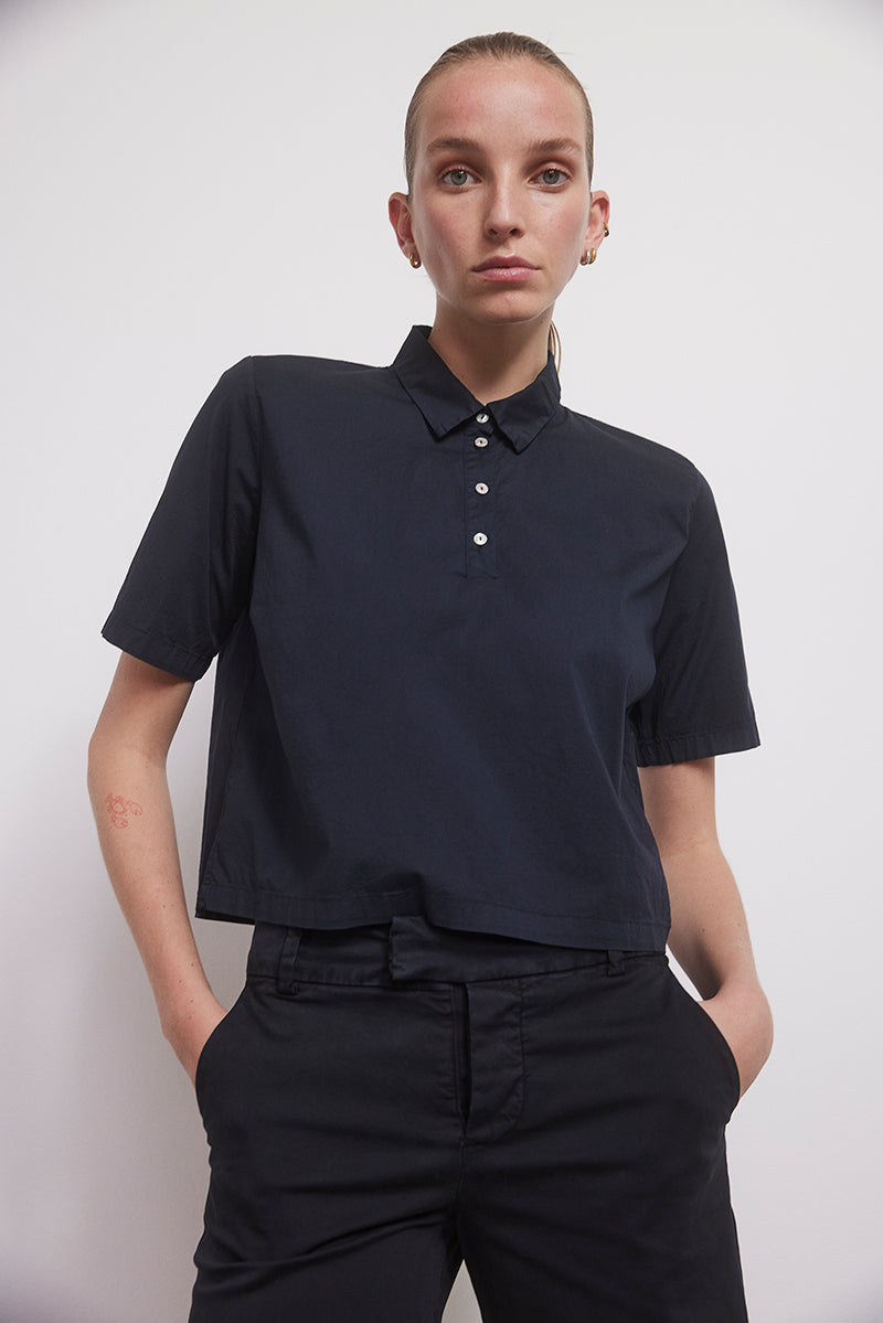 Short cotton shirt