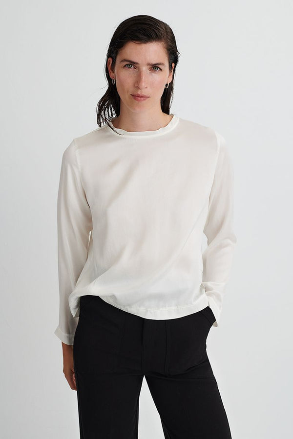 Silk blouse with round neck