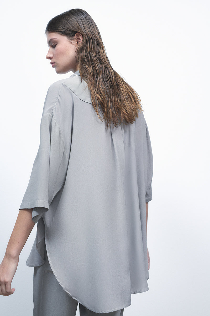 Camisa de seda oversize