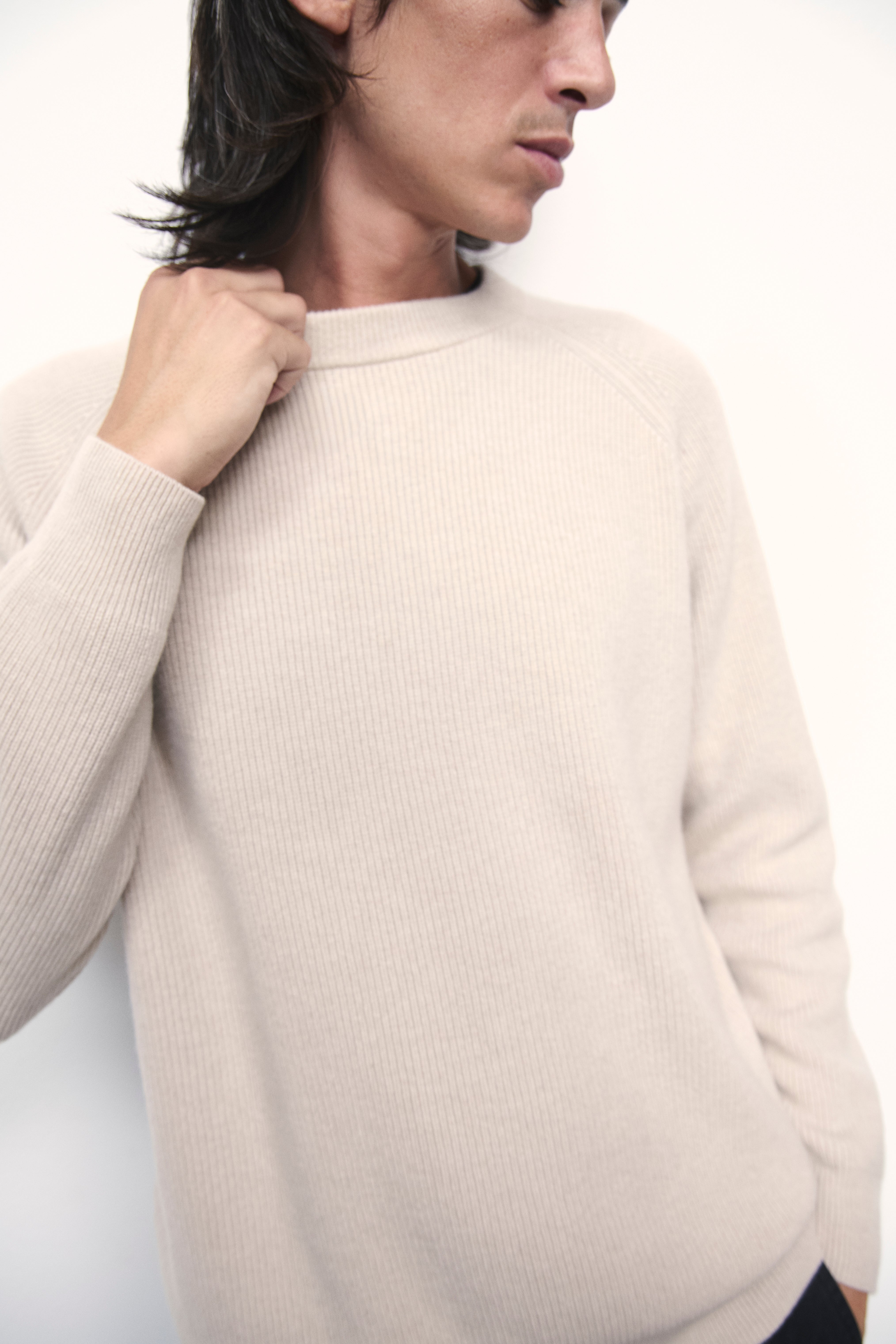 6750158 #color_dark beige
