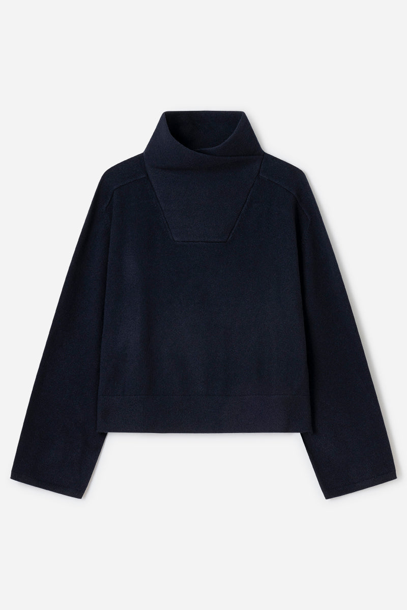 Cashmere sweater with high neck