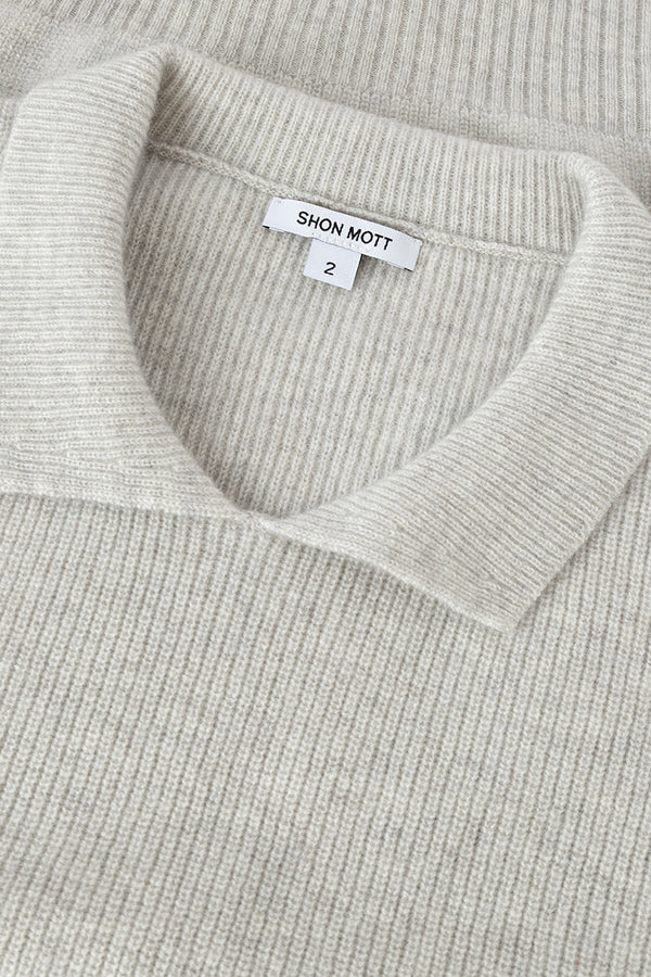 Cashmere sweater with polo neck