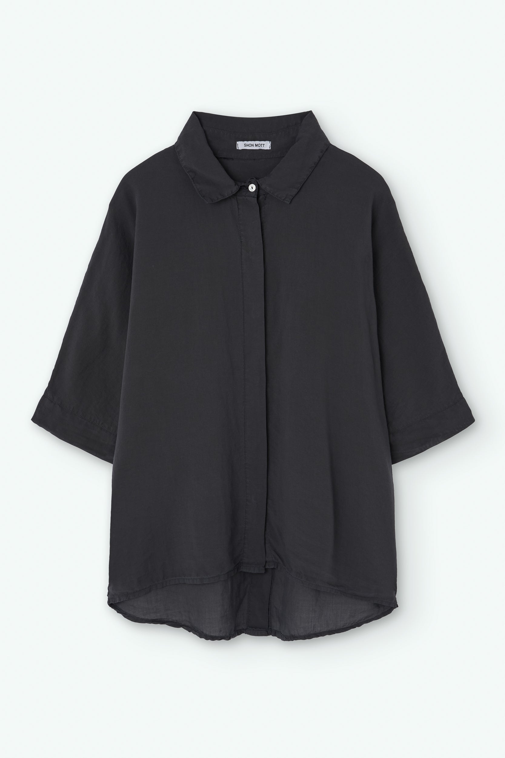 Blusa con cuello polo