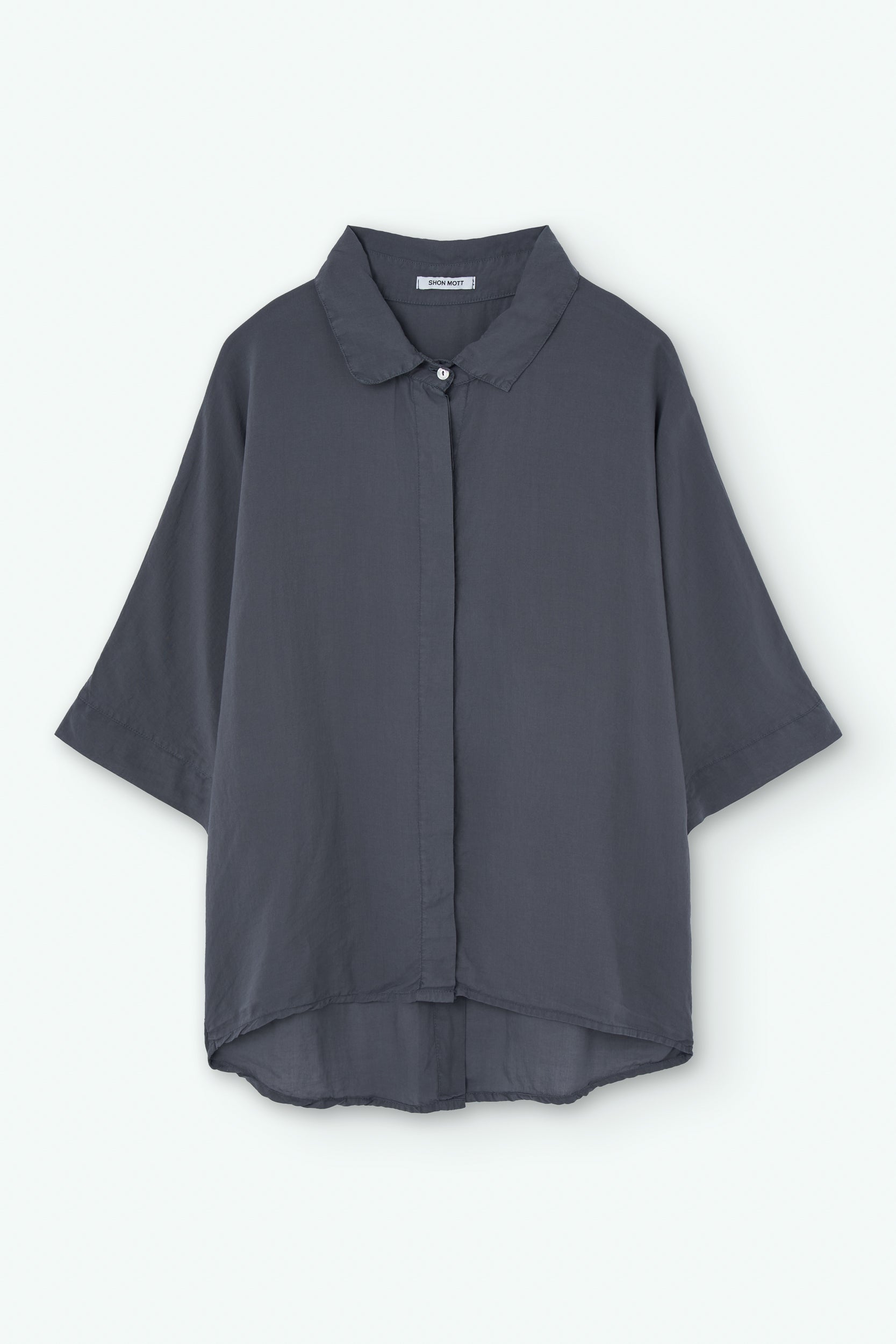 Blusa con cuello polo