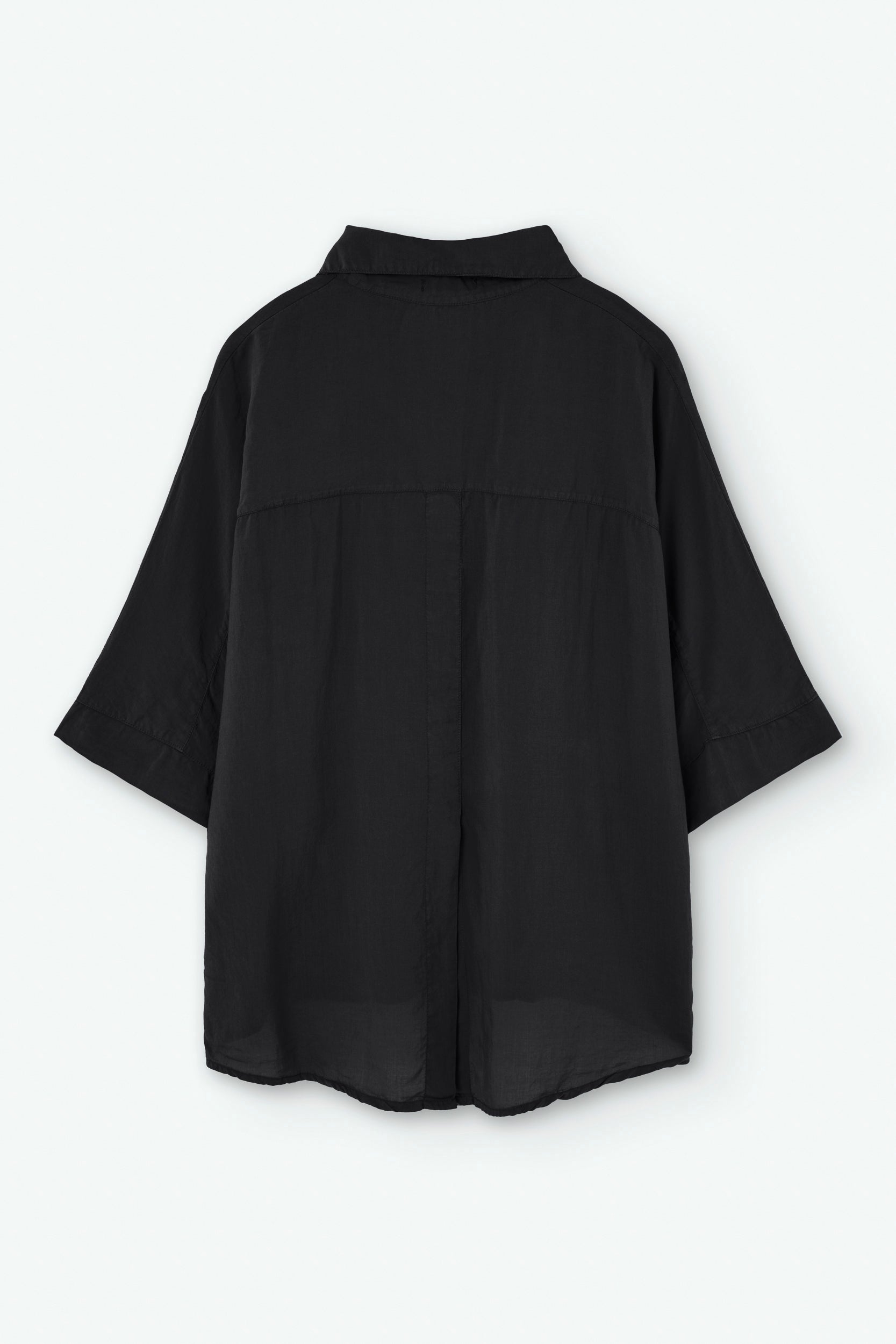 Blusa con cuello polo