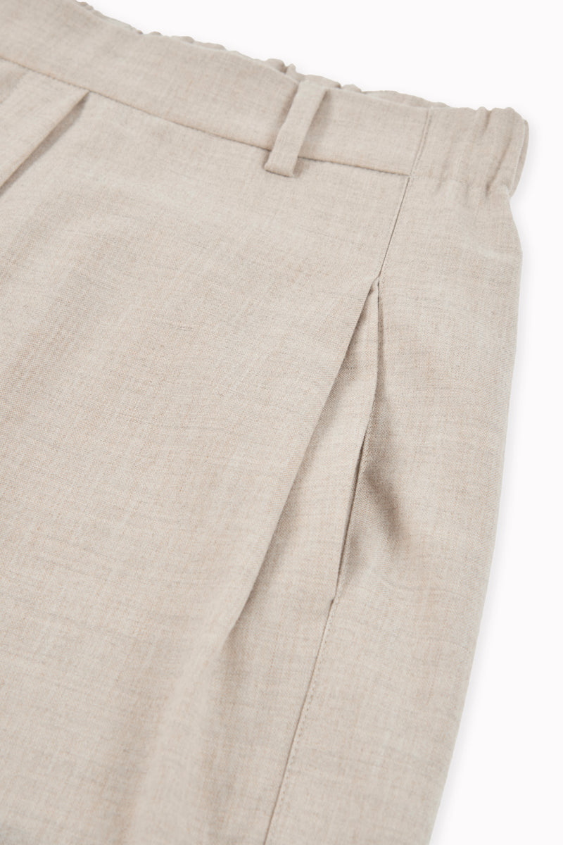 Flannel pants with darts