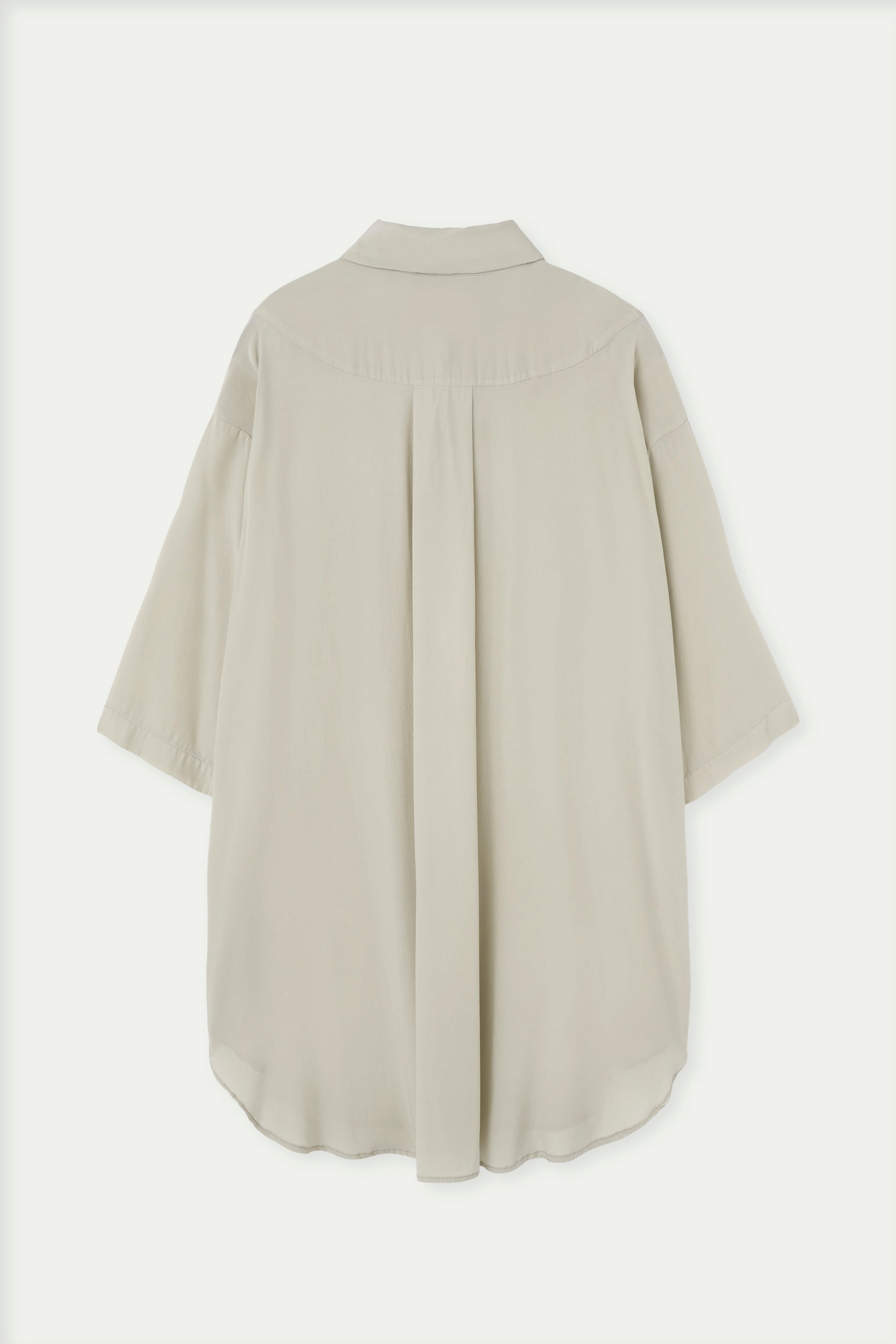 Camisa de seda natural manga corta