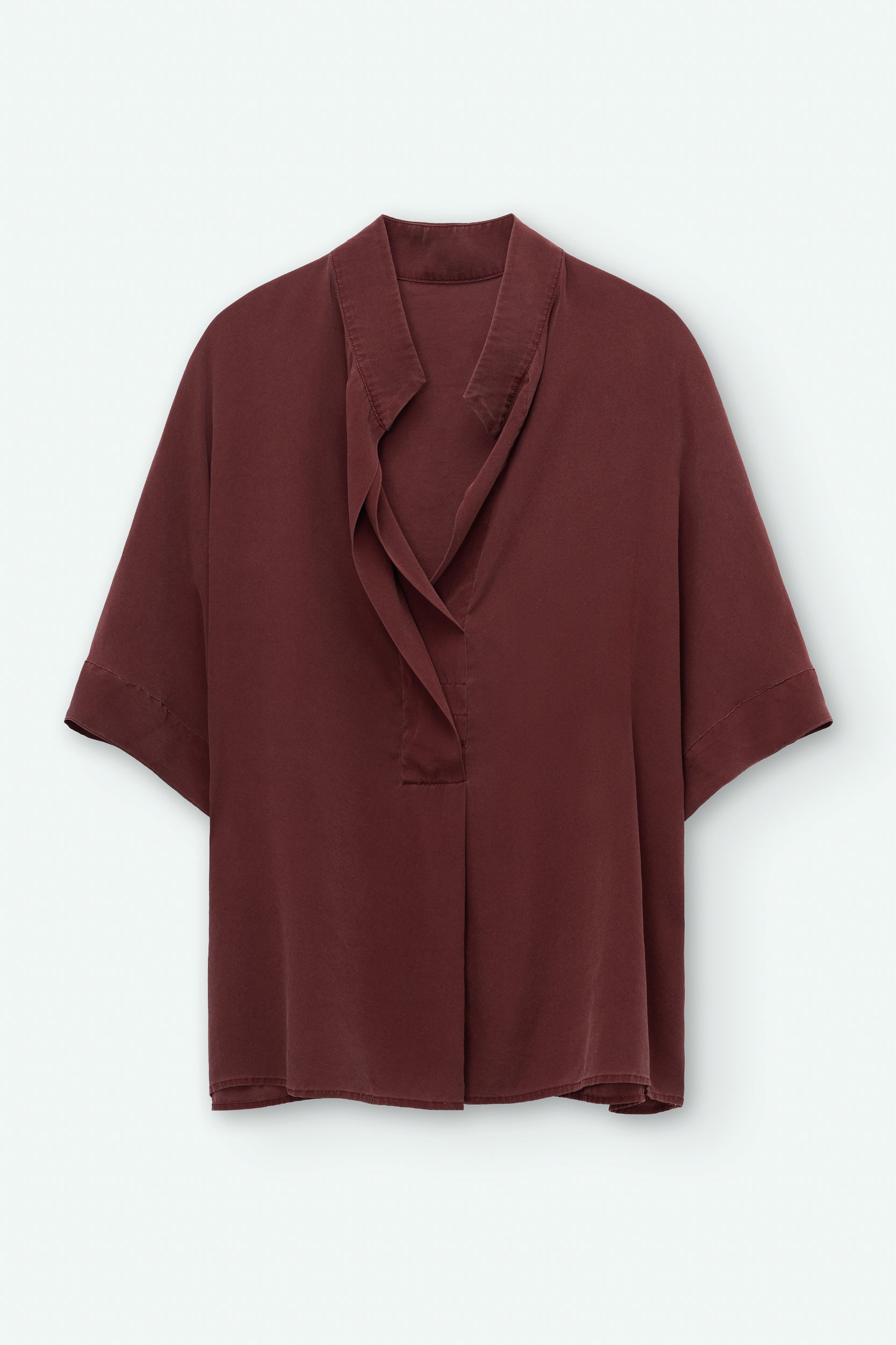 Blusa de seda con cuello mao