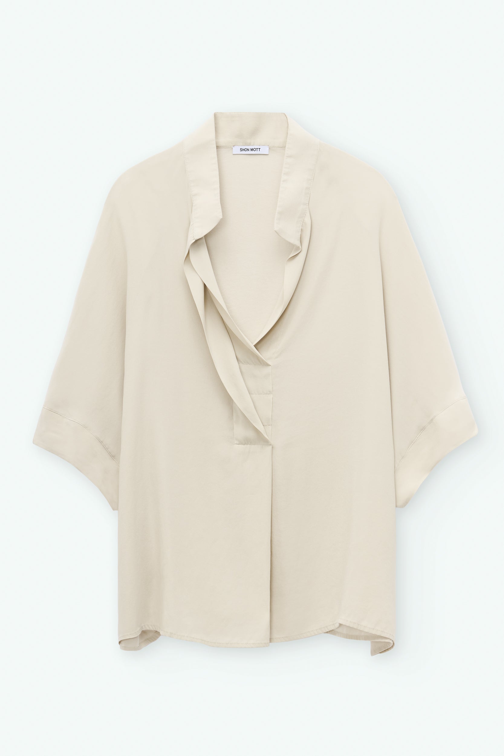 Blusa de seda con cuello mao