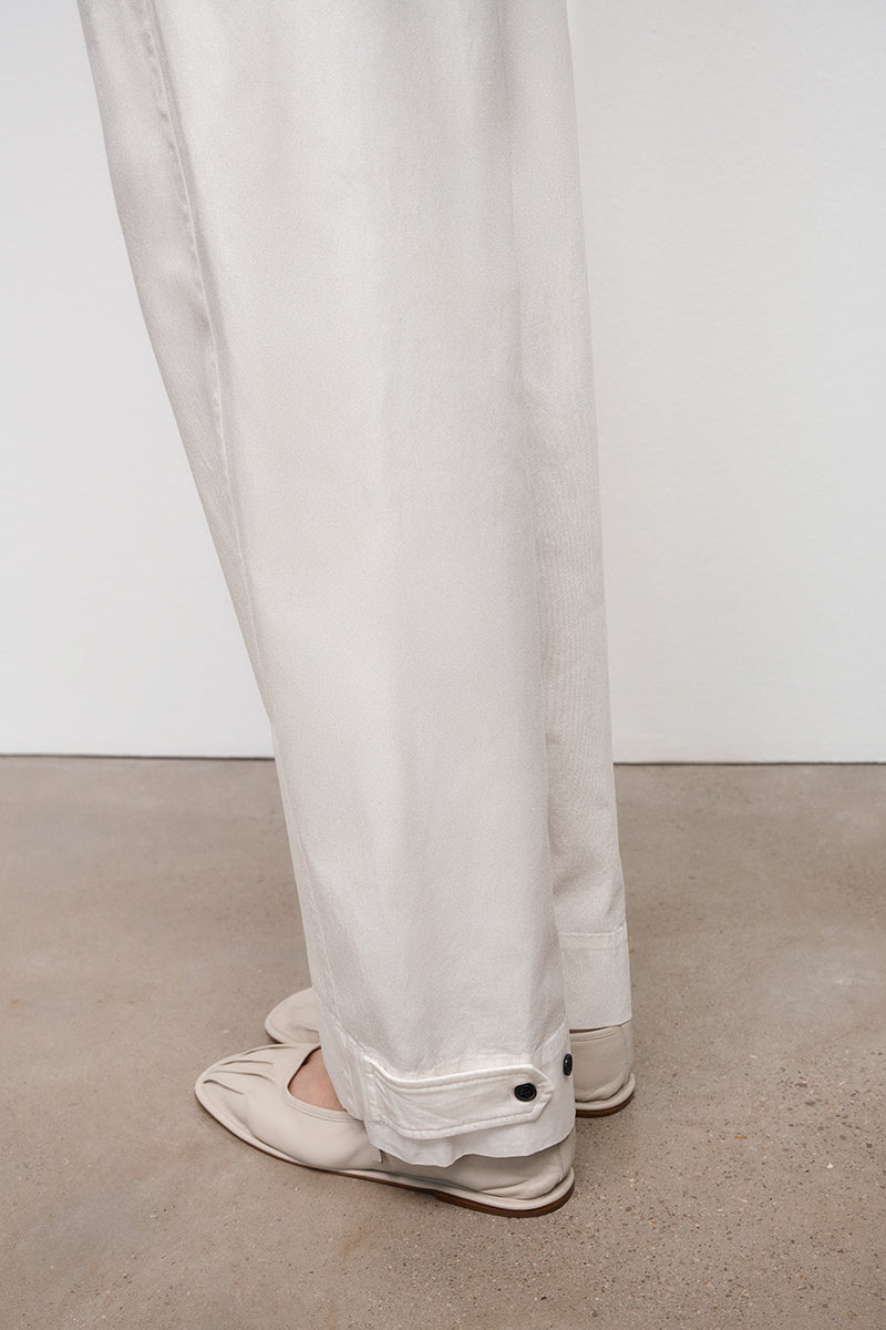 Ankle-Detail Pants
