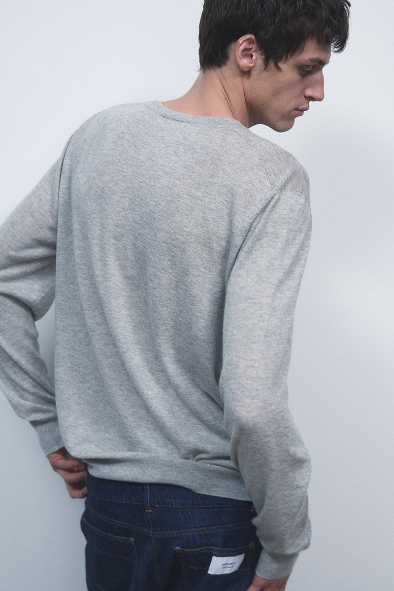 Basic light cashmere sweater