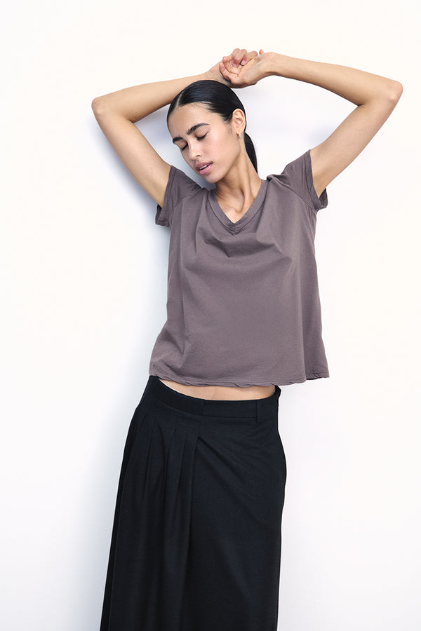Camiseta de algodón con cuello V