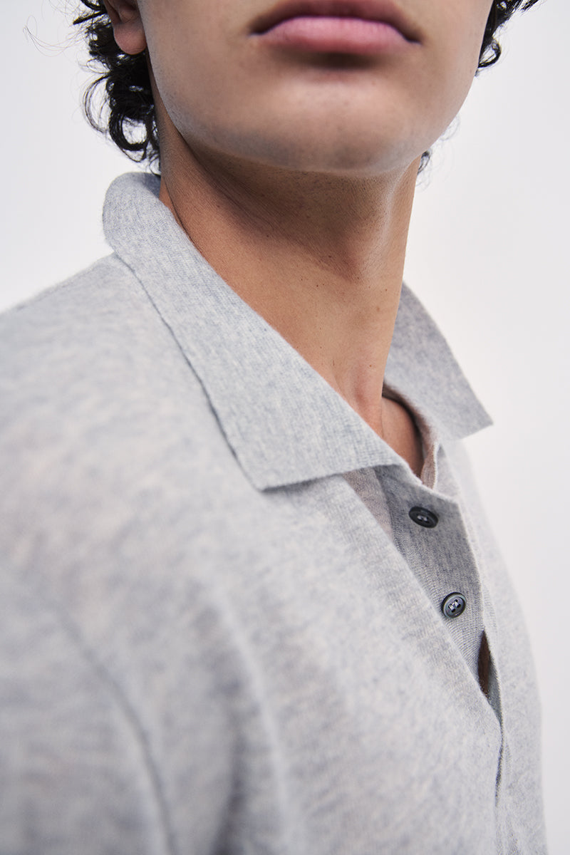 Sweater with polo collar and buttons in cashmere