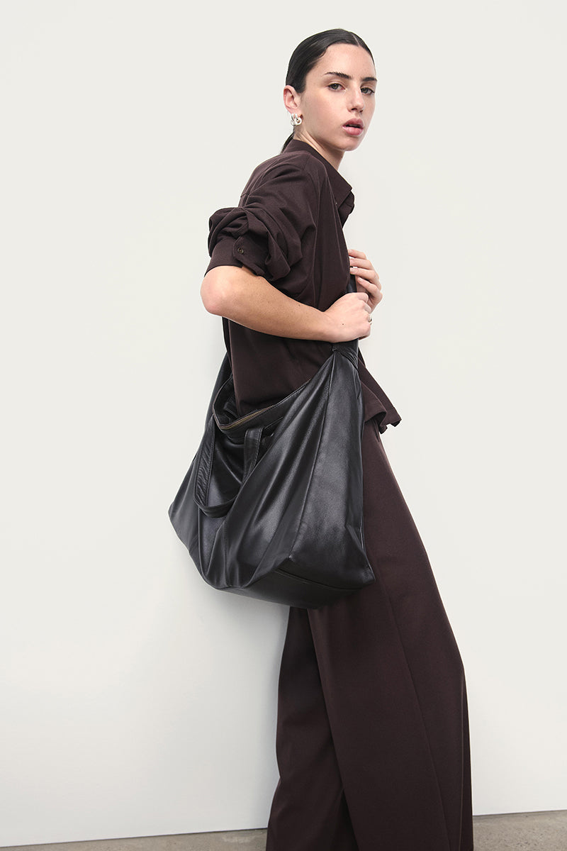 Large travel bag