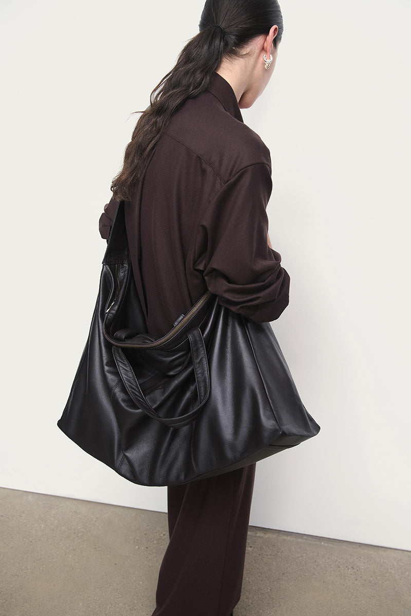 Large travel bag