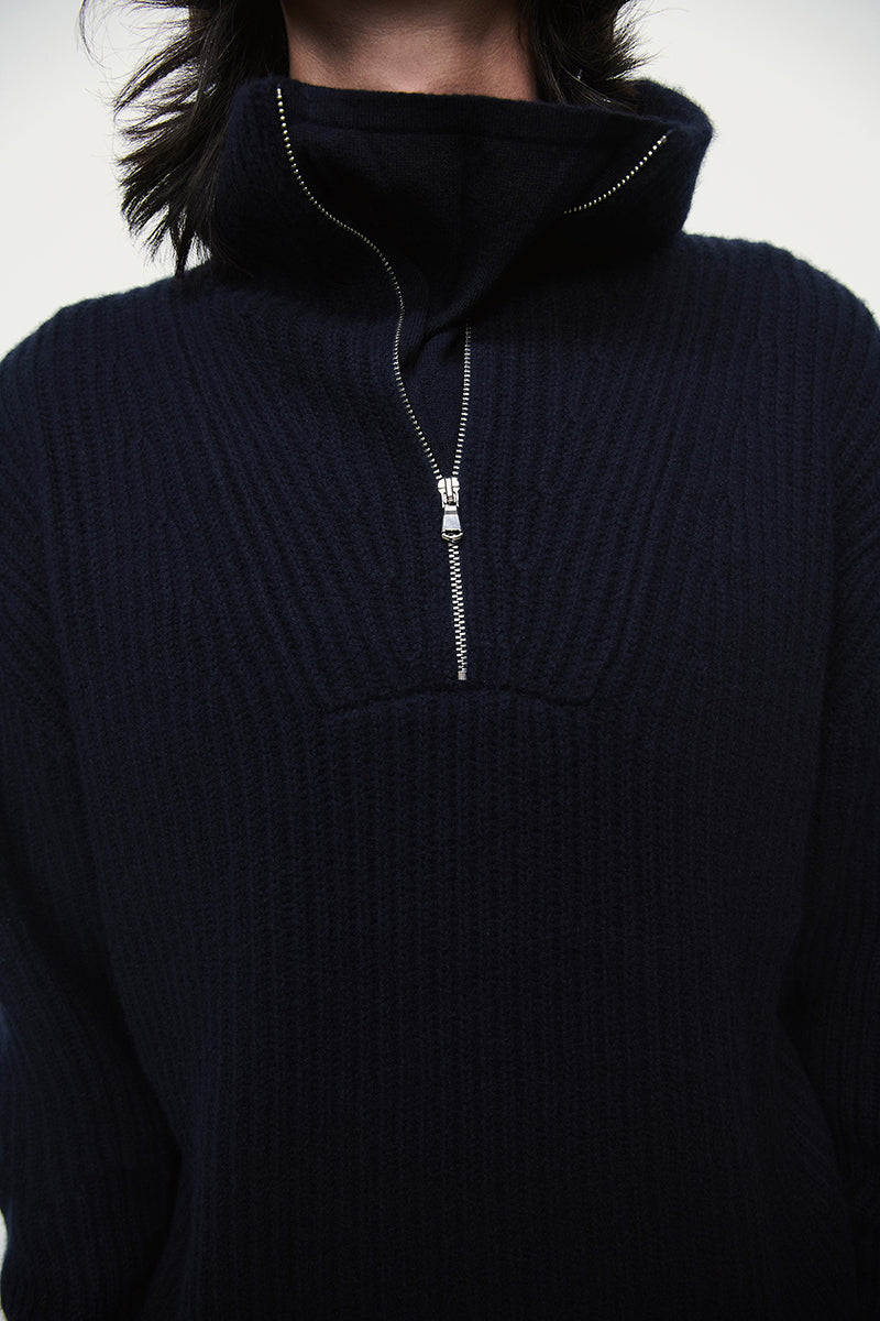 #color_deep blue