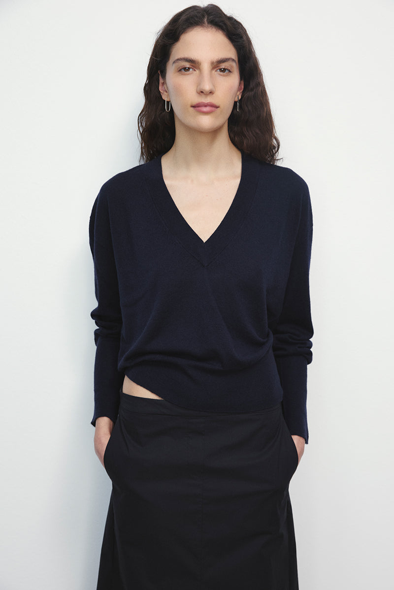 Jersey de cashmere con escote V