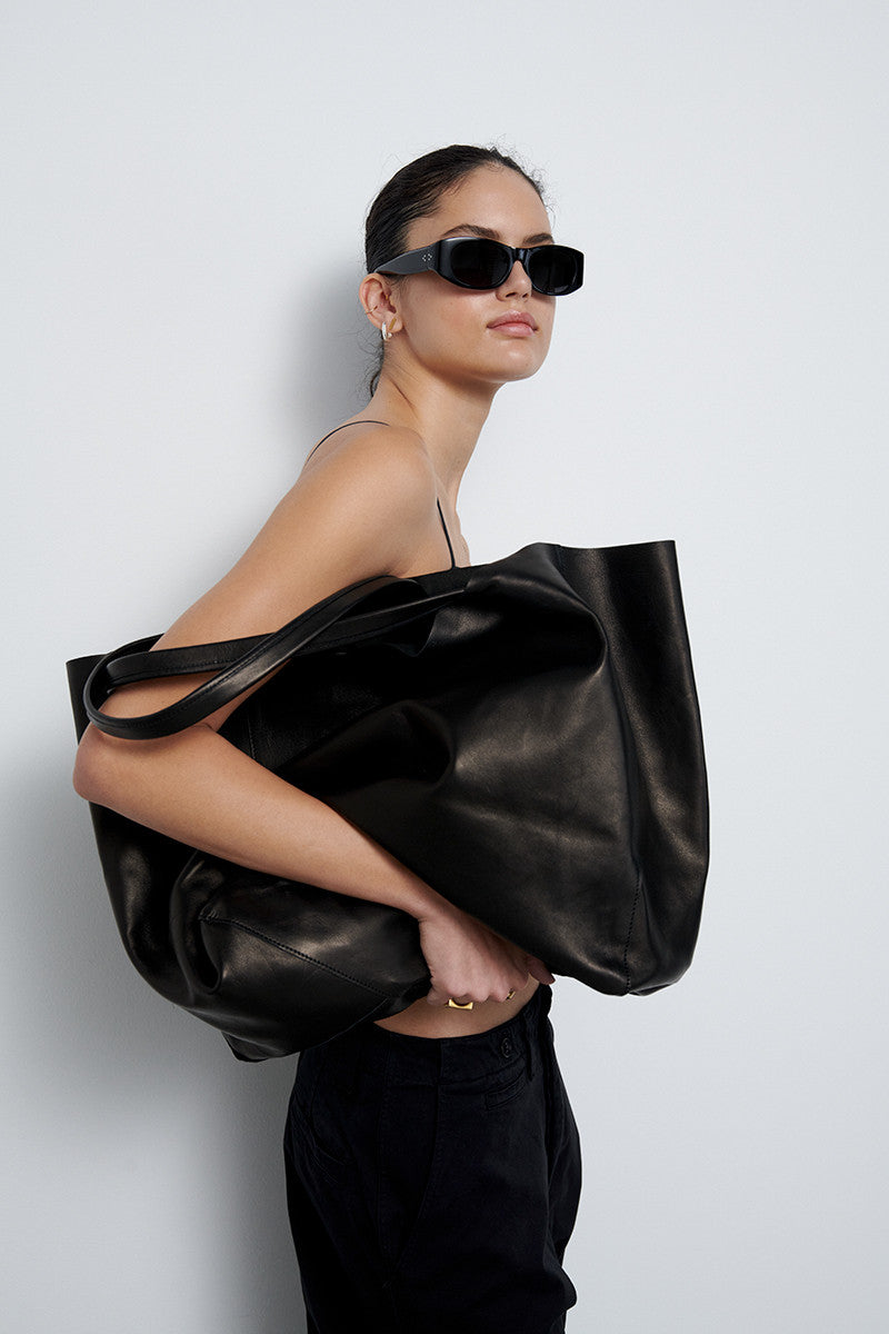 Large leather bag - Black