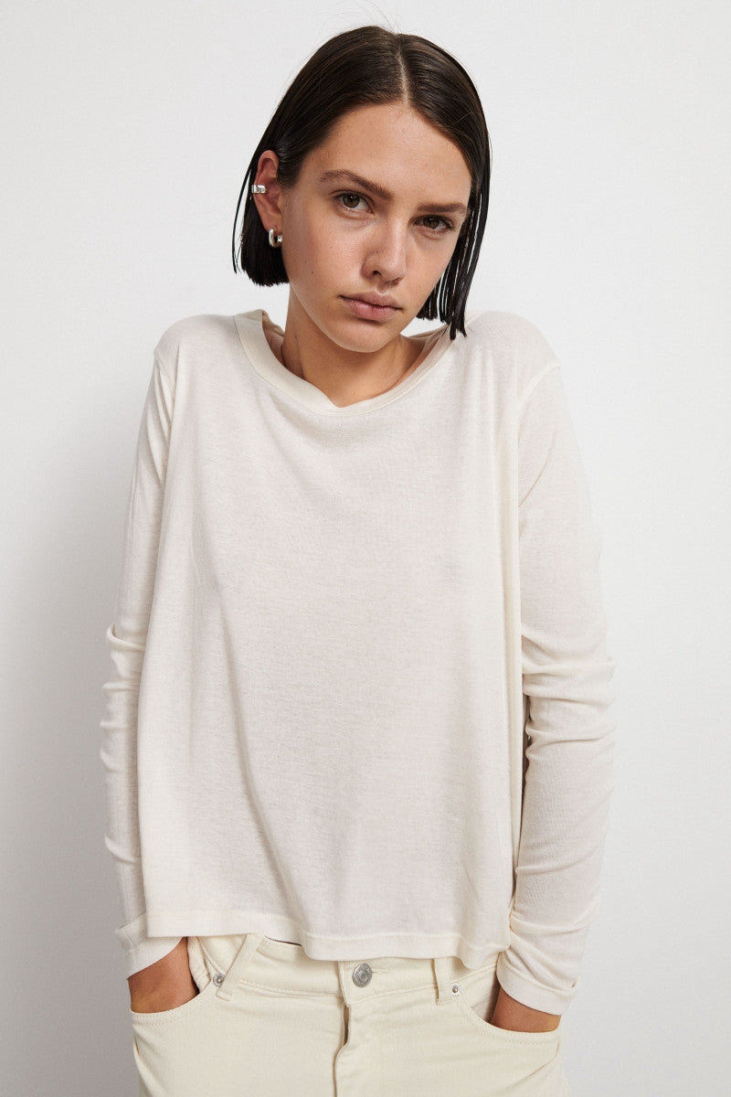 Cotton longsleeve tshirt with wide neck - Ecru