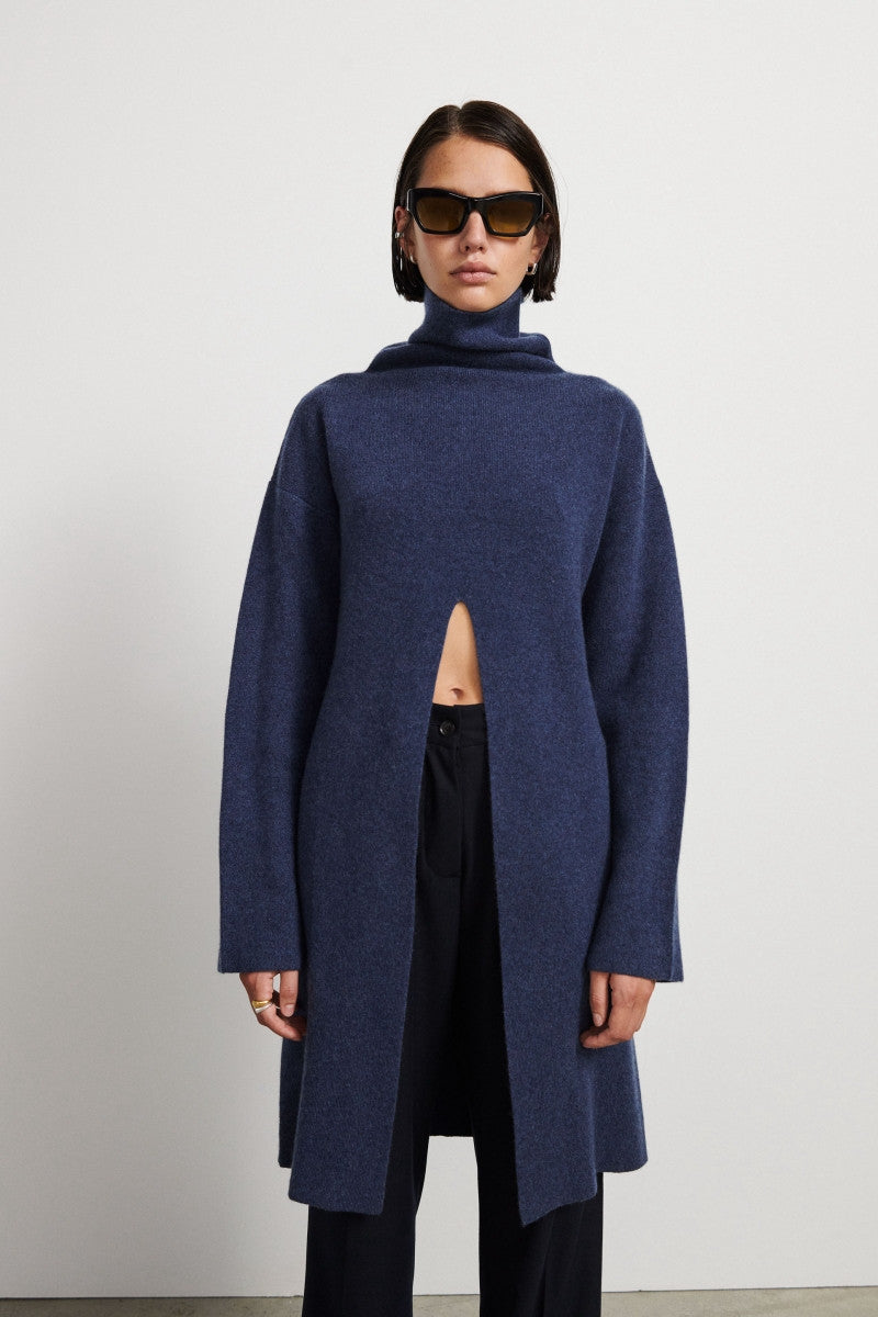 Long cashmere turtleneck with frontal opening - Eclipse