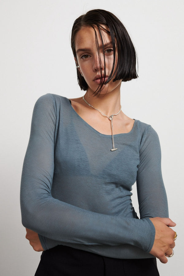 Camiseta ultra fina de algodón con cuello V - Concrete