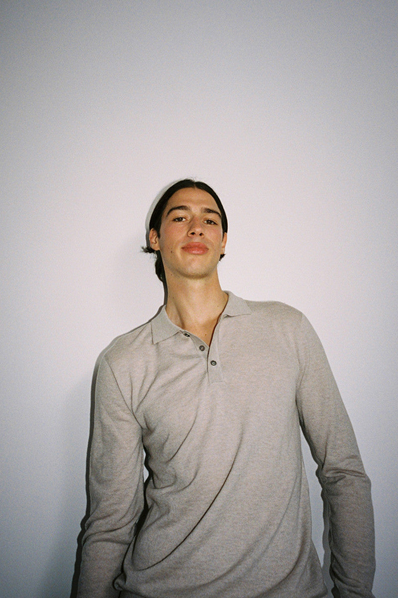 Jersey con cuello y botones tipo polo en cashmere - Sand Grey