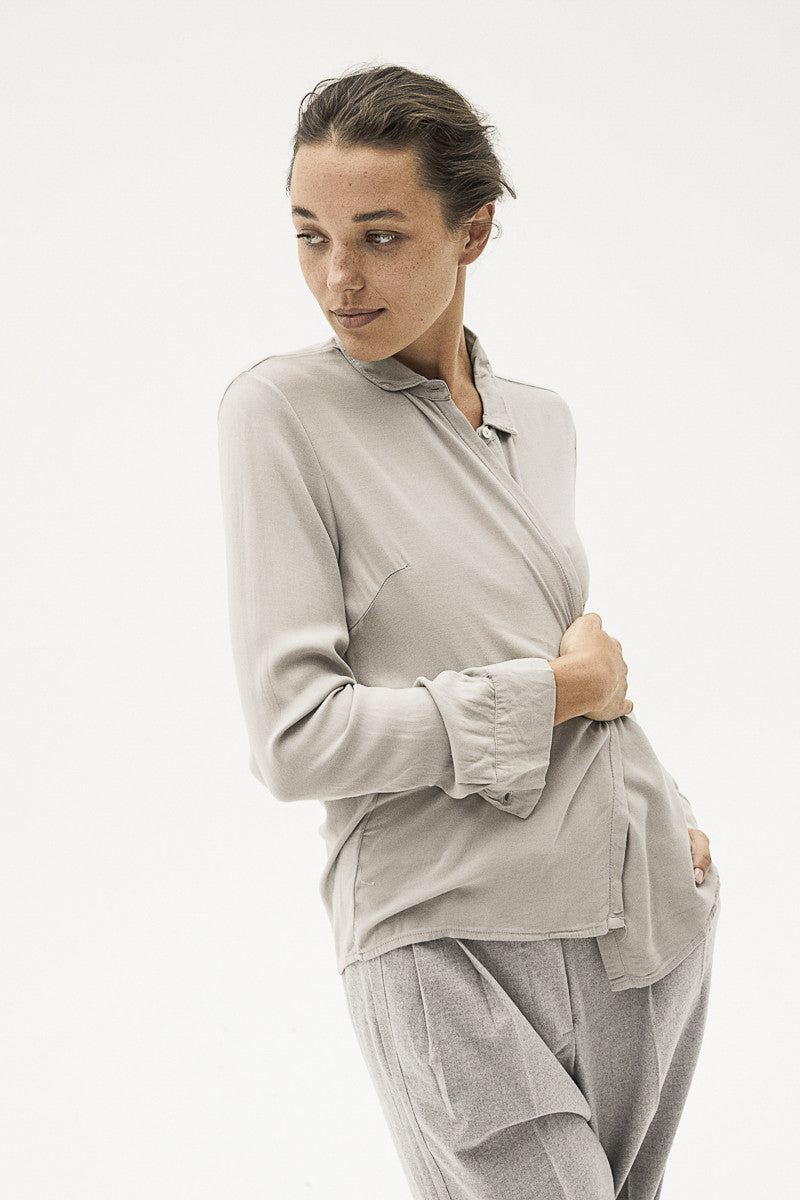 Camisa casual/smart con fit relajado - Grey P  - 96% Viscosa 4% Elastano