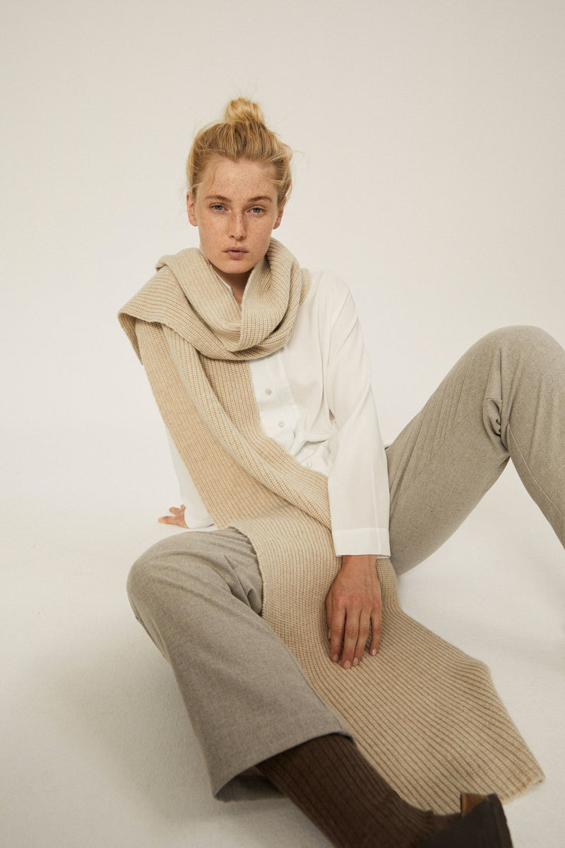 Cashmere knit scarf - Dark Beige